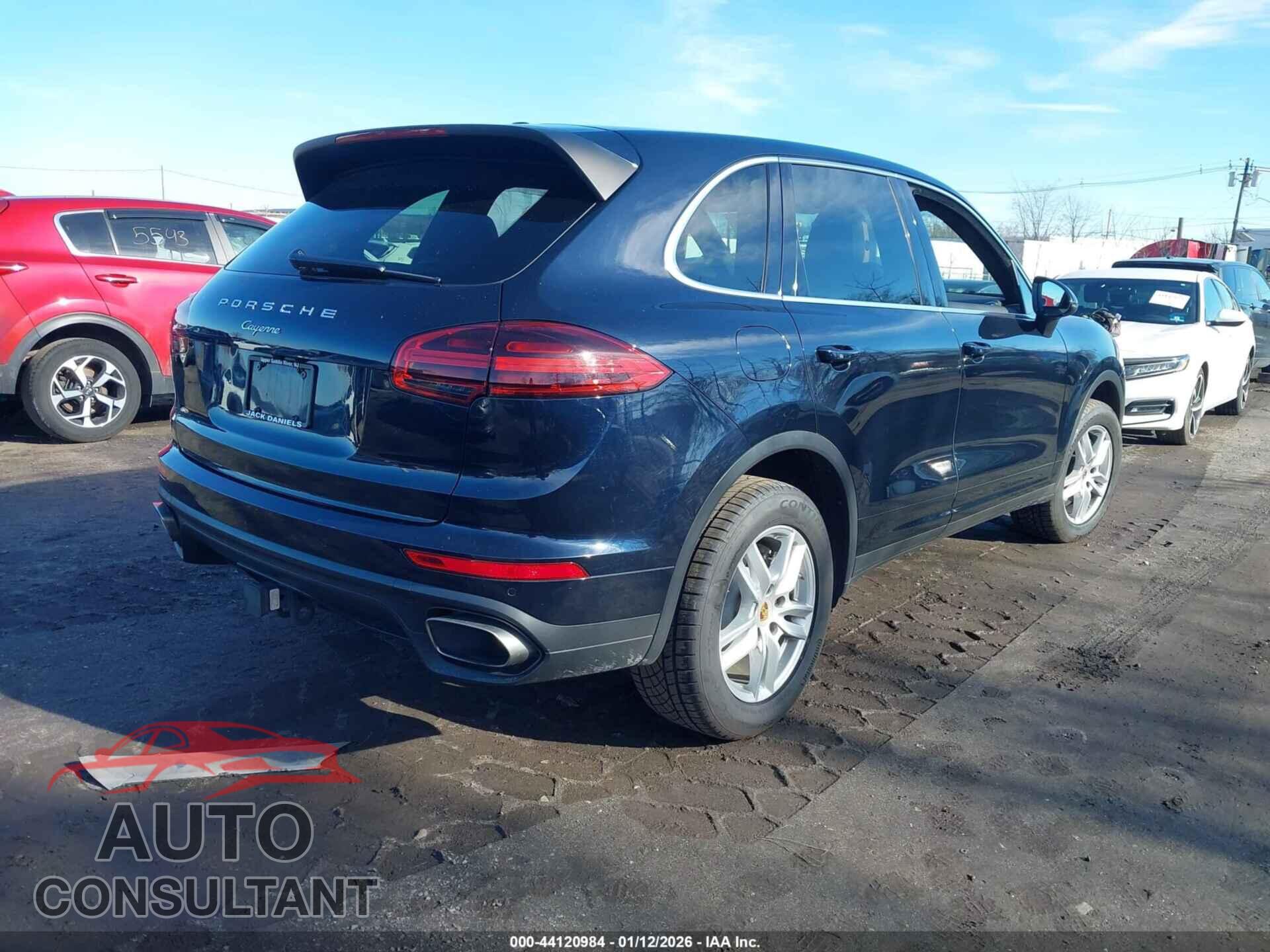 PORSCHE CAYENNE 2016 - WP1AA2A25GLA10088