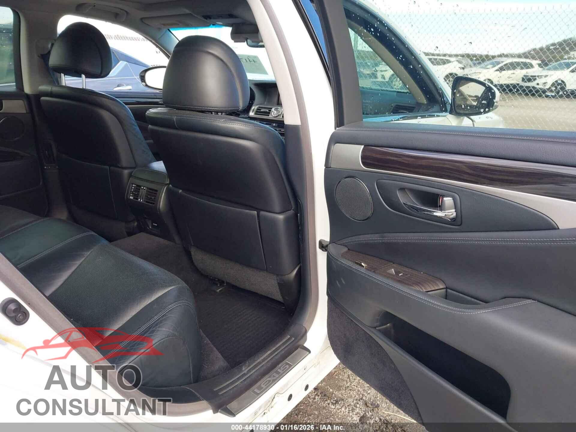 LEXUS LS 460 2013 - JTHBL5EF5D5121978