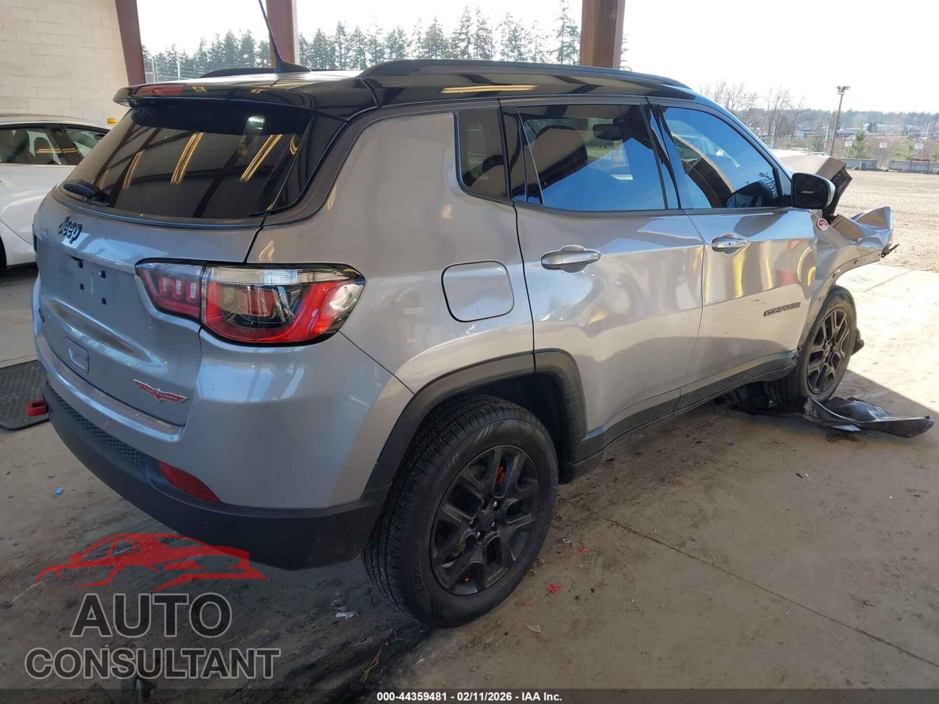 JEEP COMPASS 2019 - 3C4NJDDB7KT790330