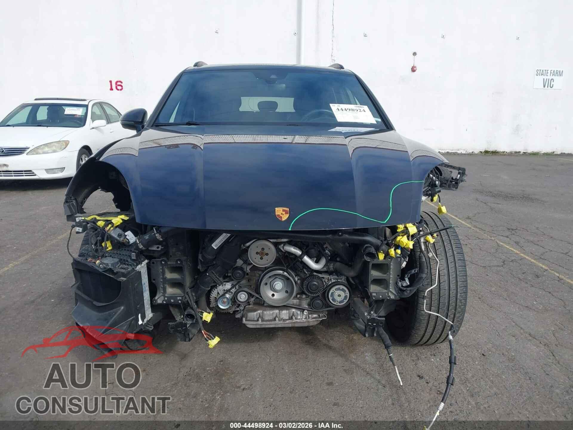 PORSCHE CAYENNE 2023 - WP1AA2AY9PDA00890