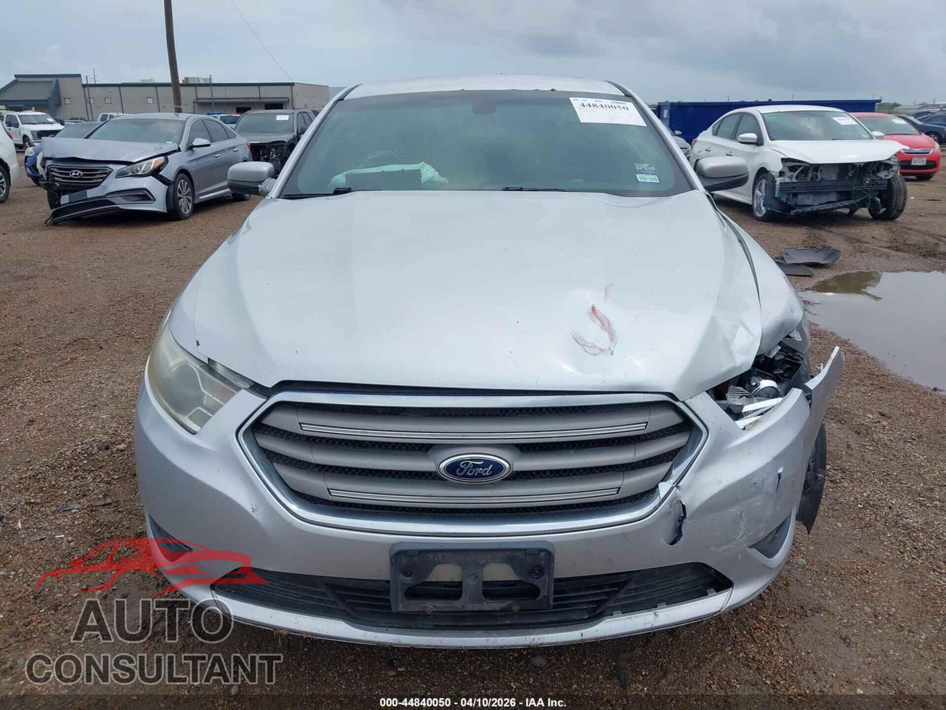 FORD TAURUS 2013 - 1FAHP2E86DG183996
