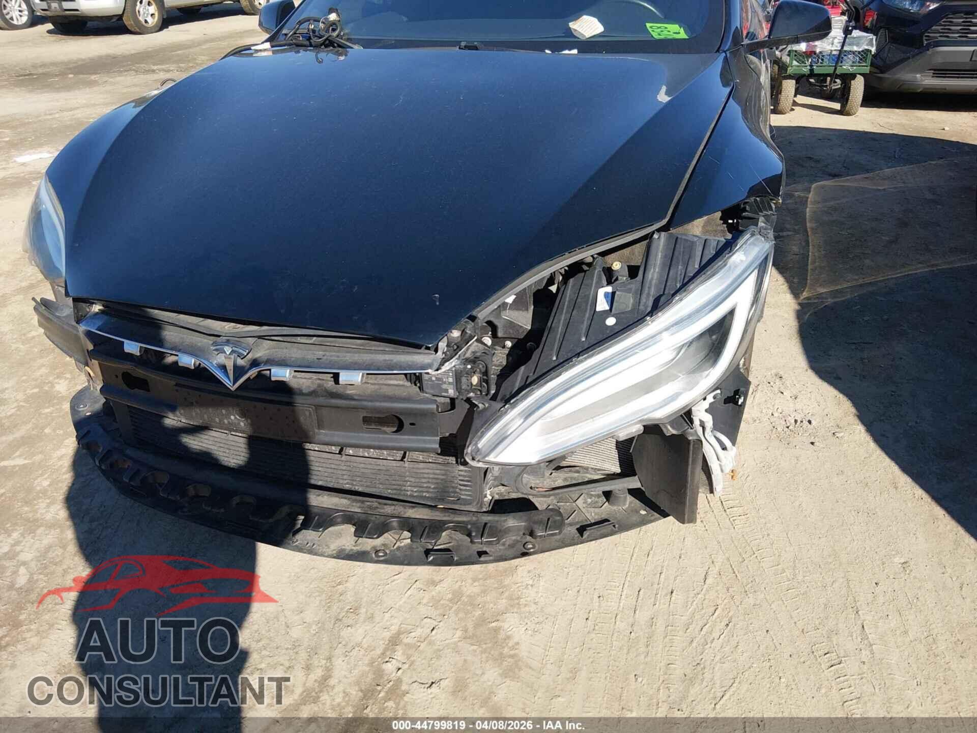 TESLA MODEL S 2017 - 5YJSA1E18HF218326
