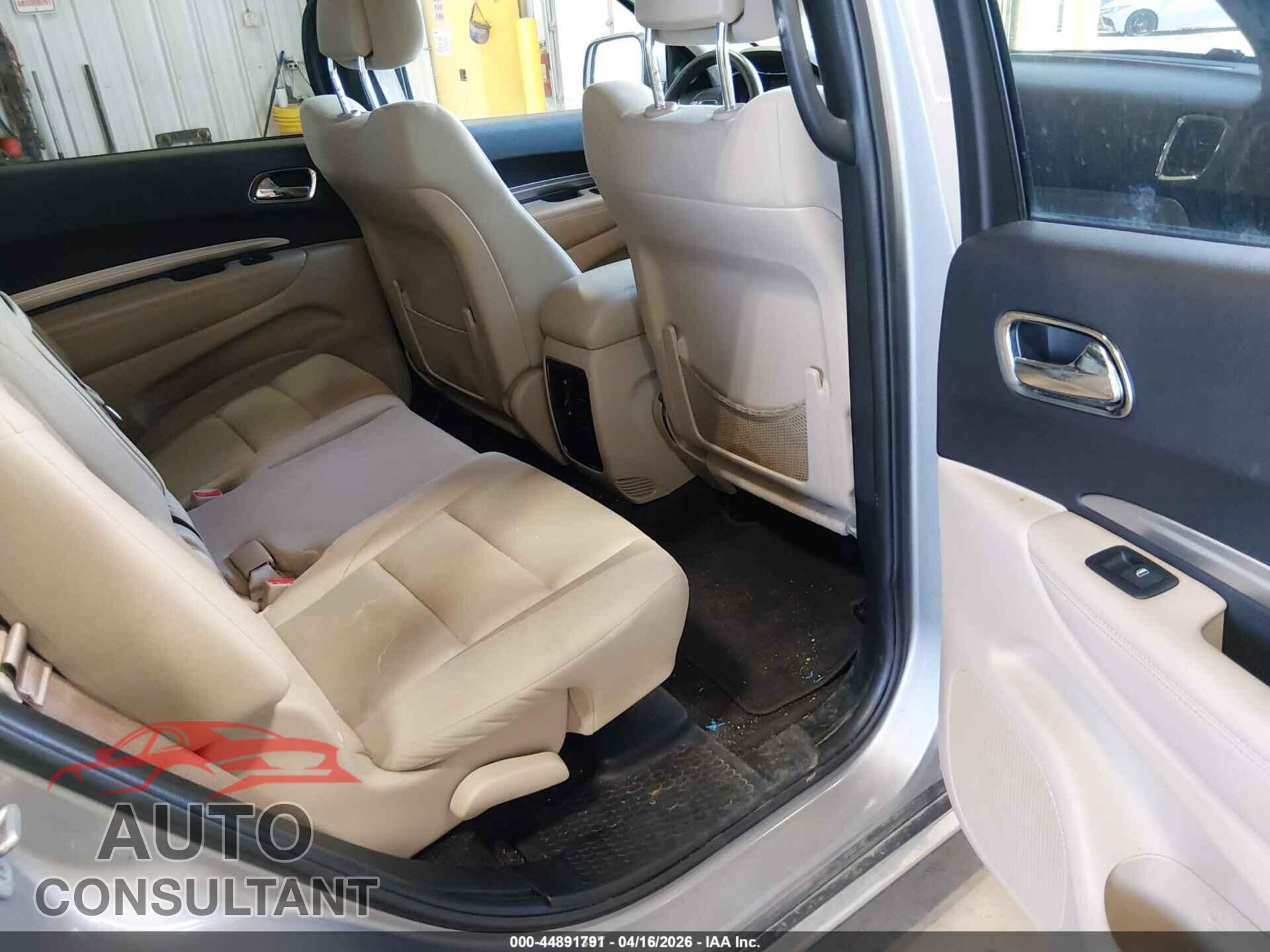 DODGE DURANGO 2017 - 1C4RDJAG6HC906743