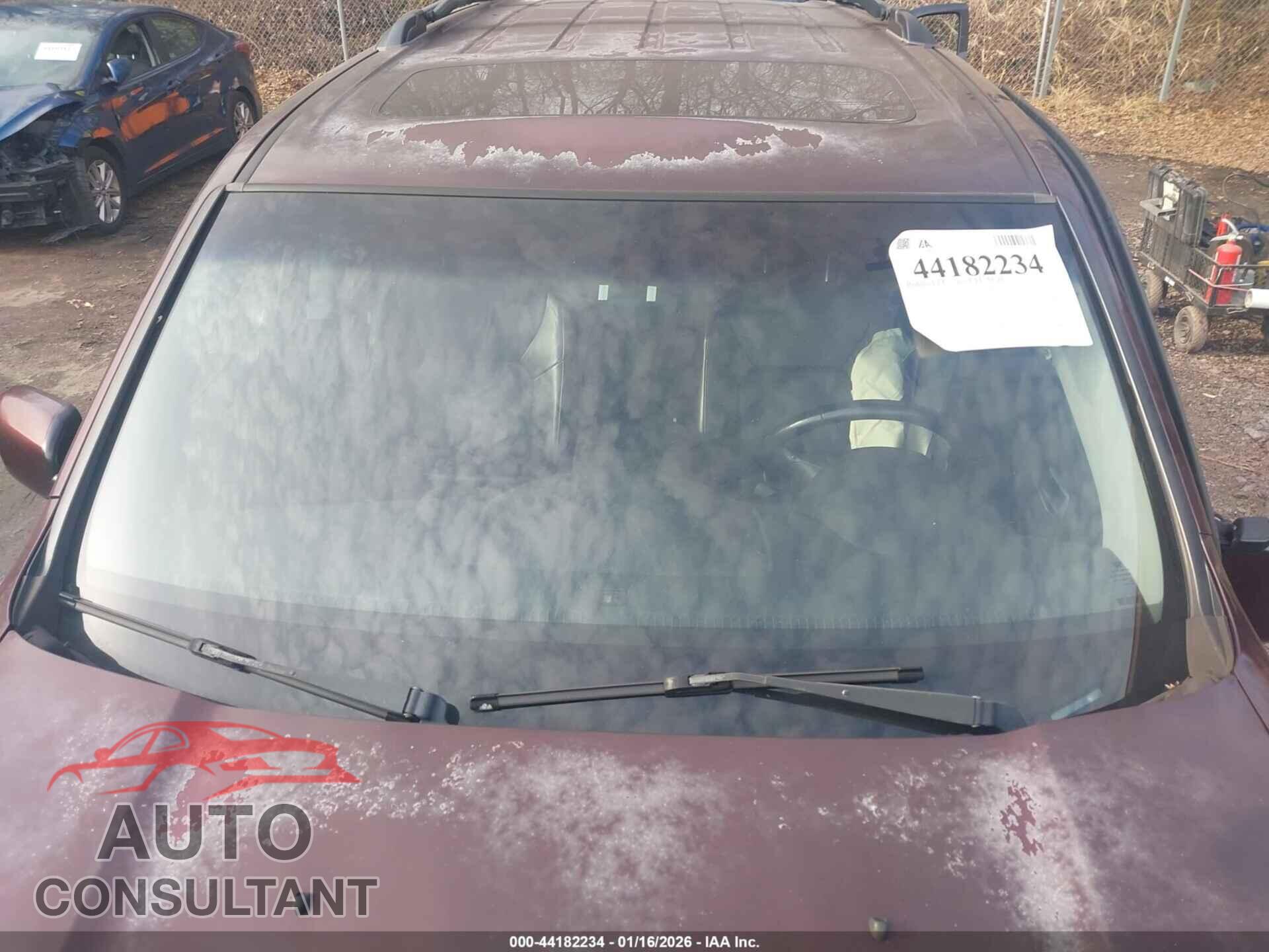 HONDA PILOT 2011 - 5FNYF4H5XBB002674