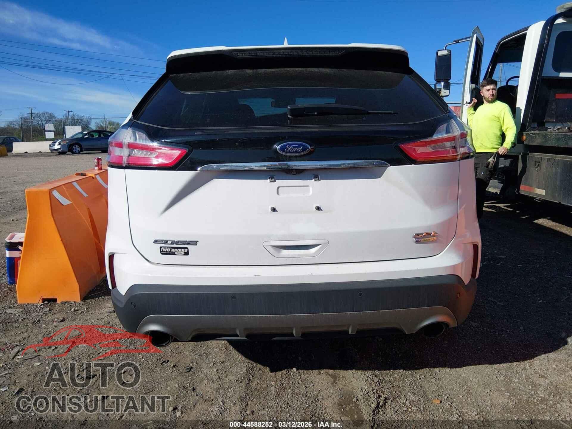 FORD EDGE 2019 - 2FMPK3J9XKBB11806
