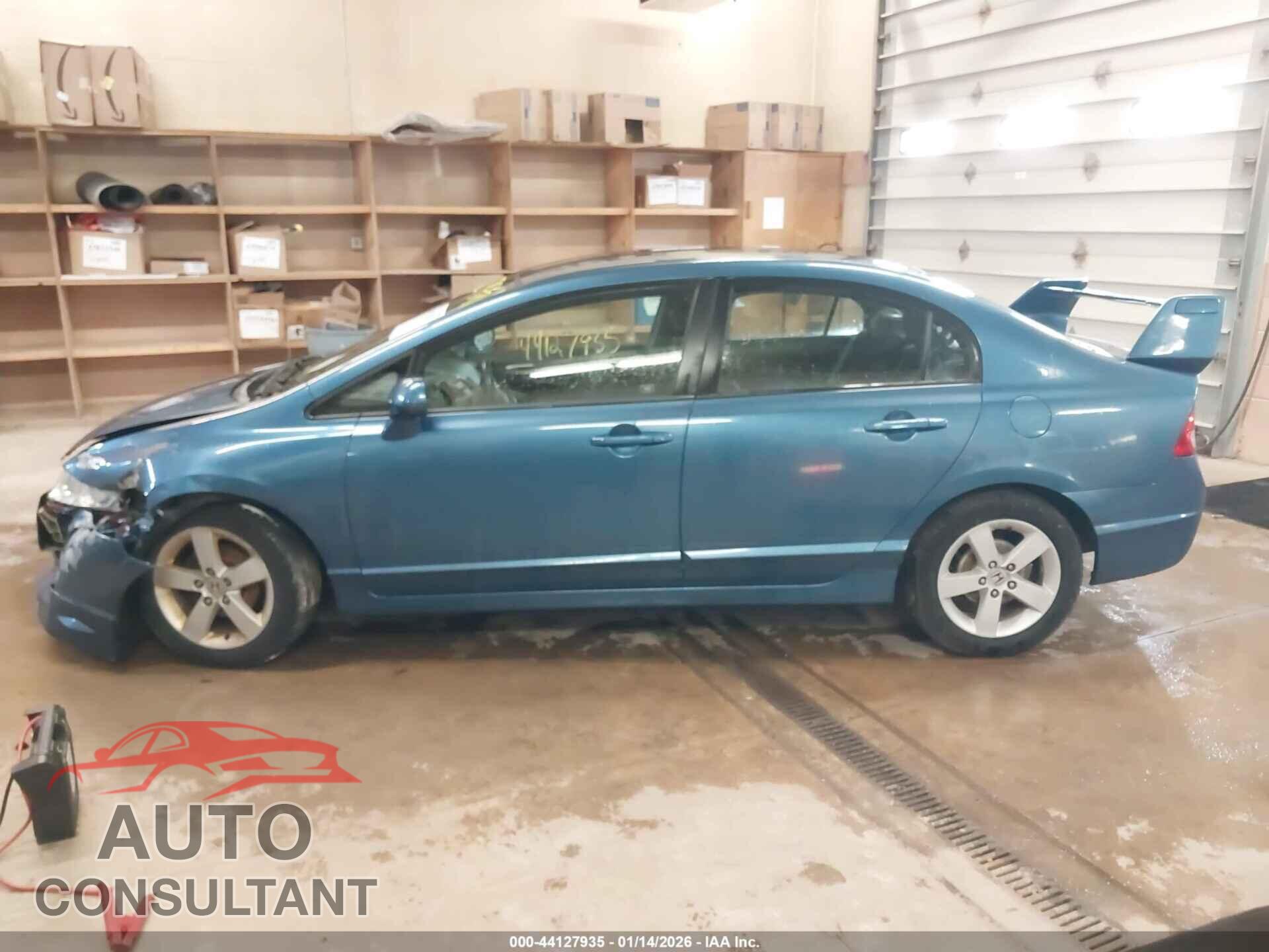 HONDA CIVIC 2010 - 19XFA1F6XAE044203