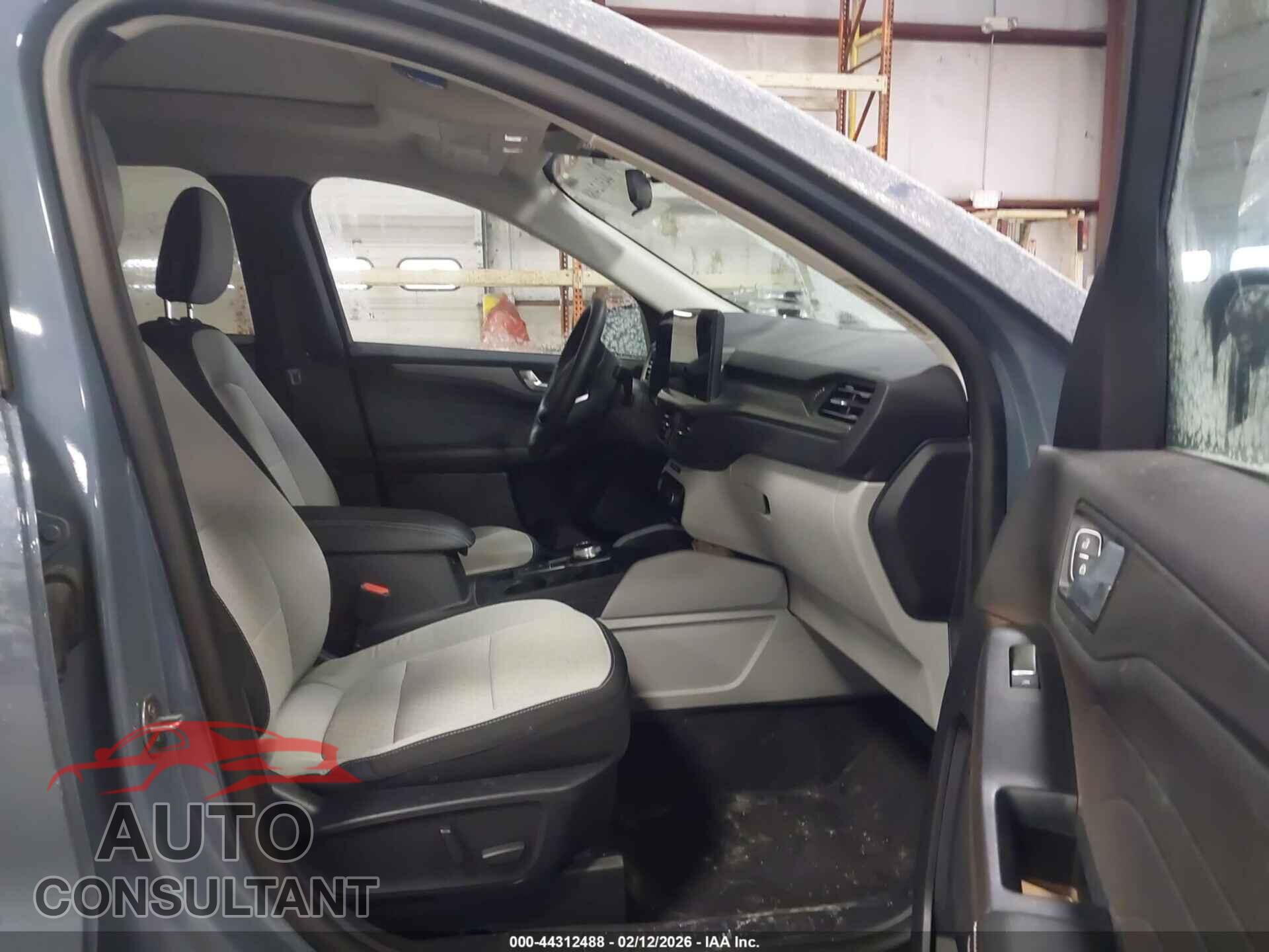 FORD ESCAPE 2024 - 1FMCU9GN2RUA38144
