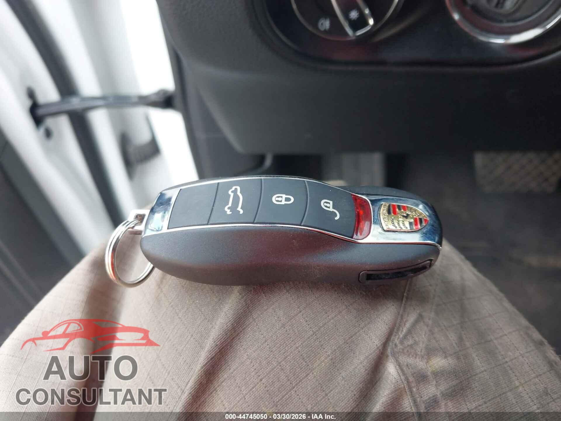 PORSCHE MACAN 2015 - WP1AB2A52FLB64537