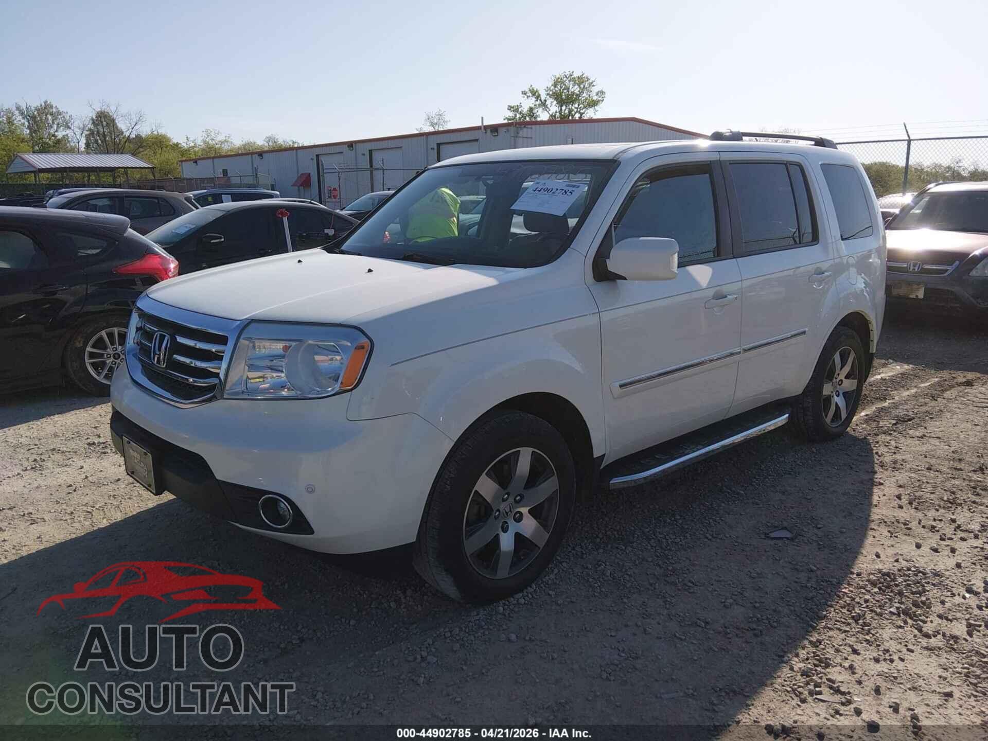 HONDA PILOT 2013 - 5FNYF4H99DB005149