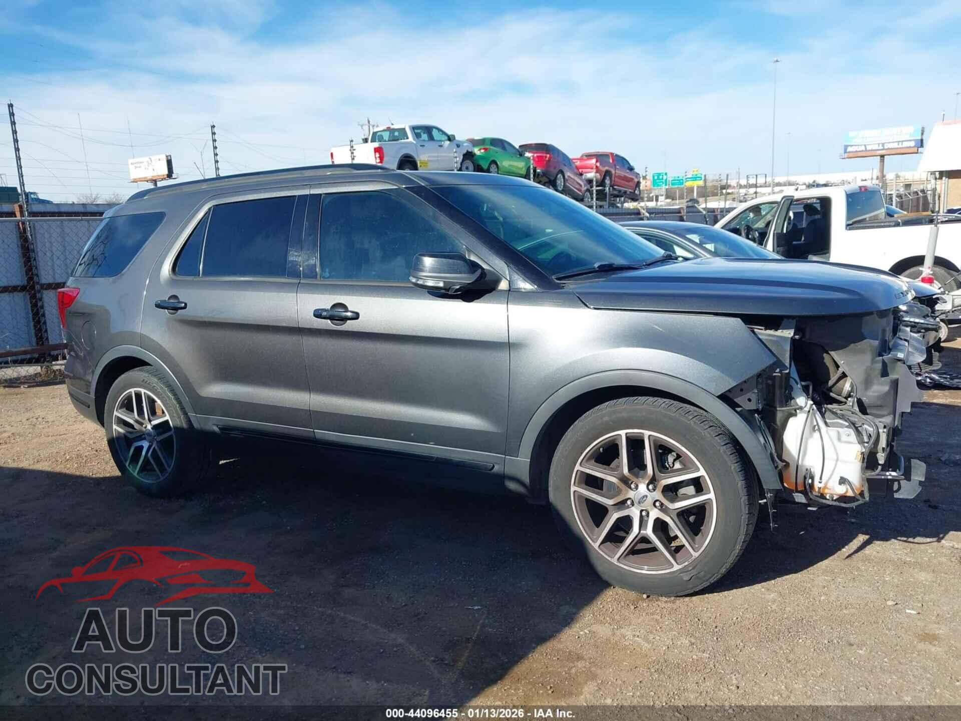 FORD EXPLORER 2018 - 1FM5K8GT9JGB99147