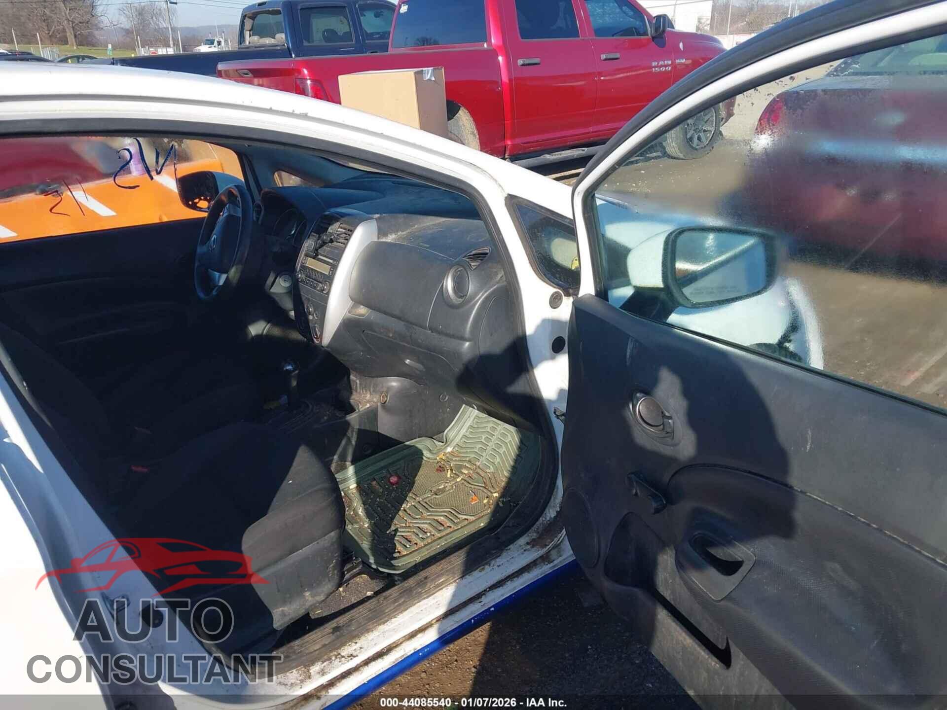 NISSAN VERSA NOTE 2017 - 3N1CE2CP2HL354333