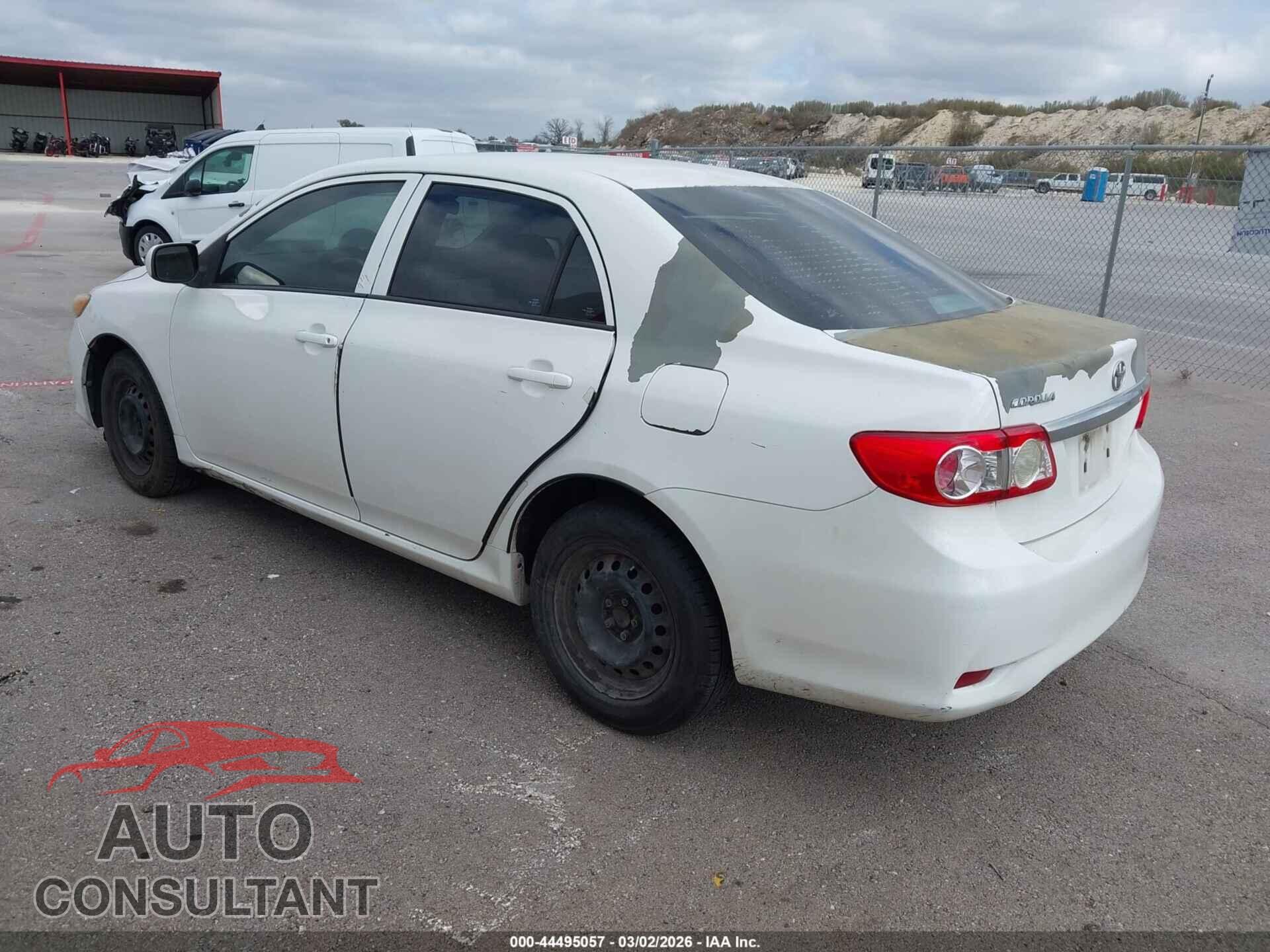 TOYOTA COROLLA 2013 - 5YFBU4EE5DP139089