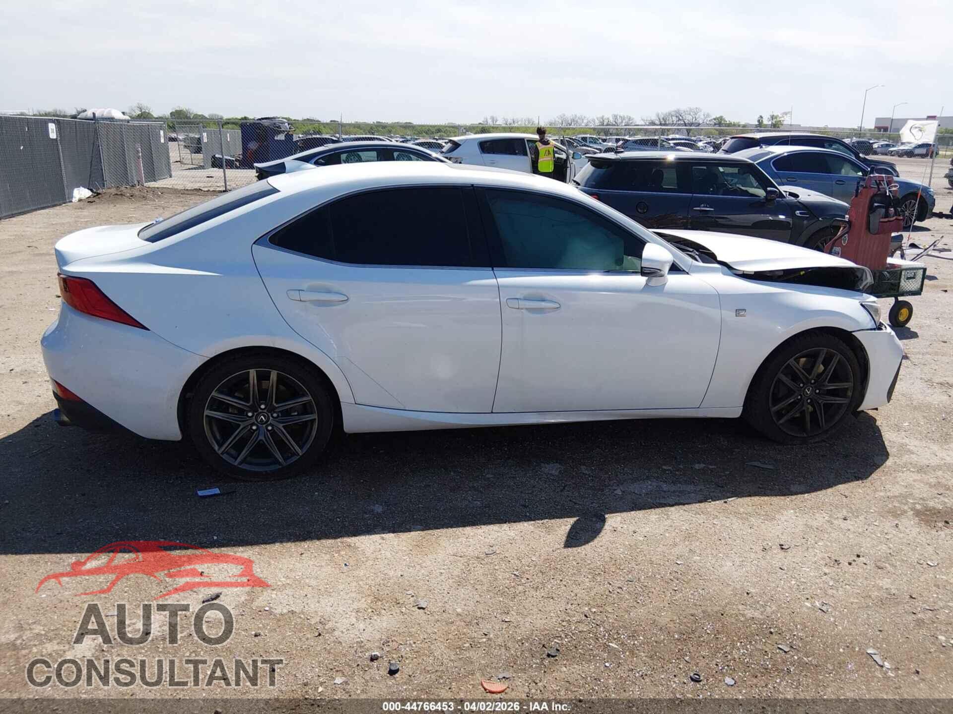 LEXUS IS 200T 2017 - JTHBA1D28H5055770