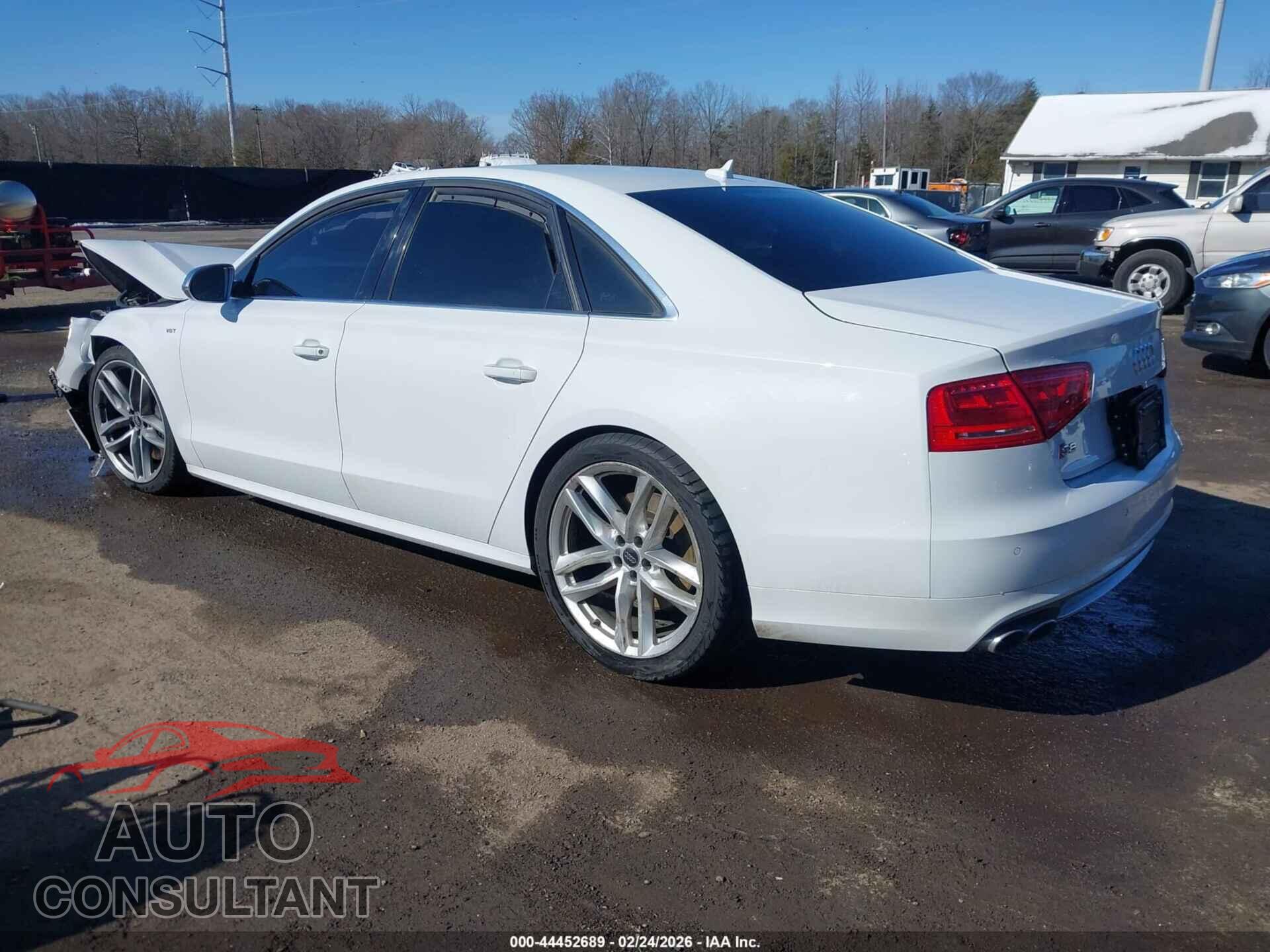 AUDI S8 2013 - WAUD2AFD1DN031887