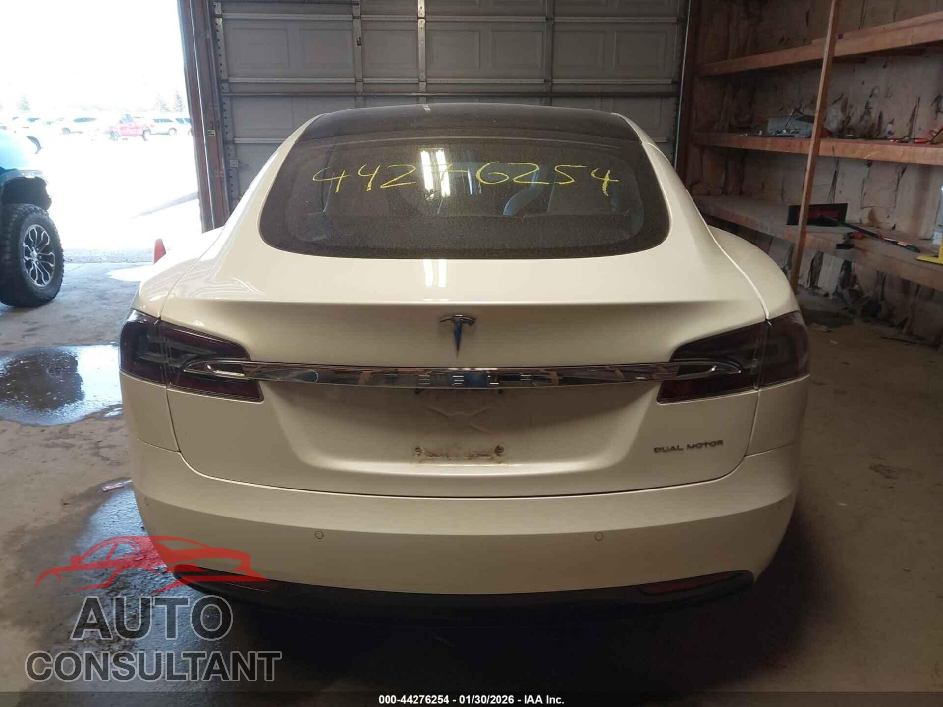 TESLA MODEL S 2020 - 5YJSA1E23LF354901