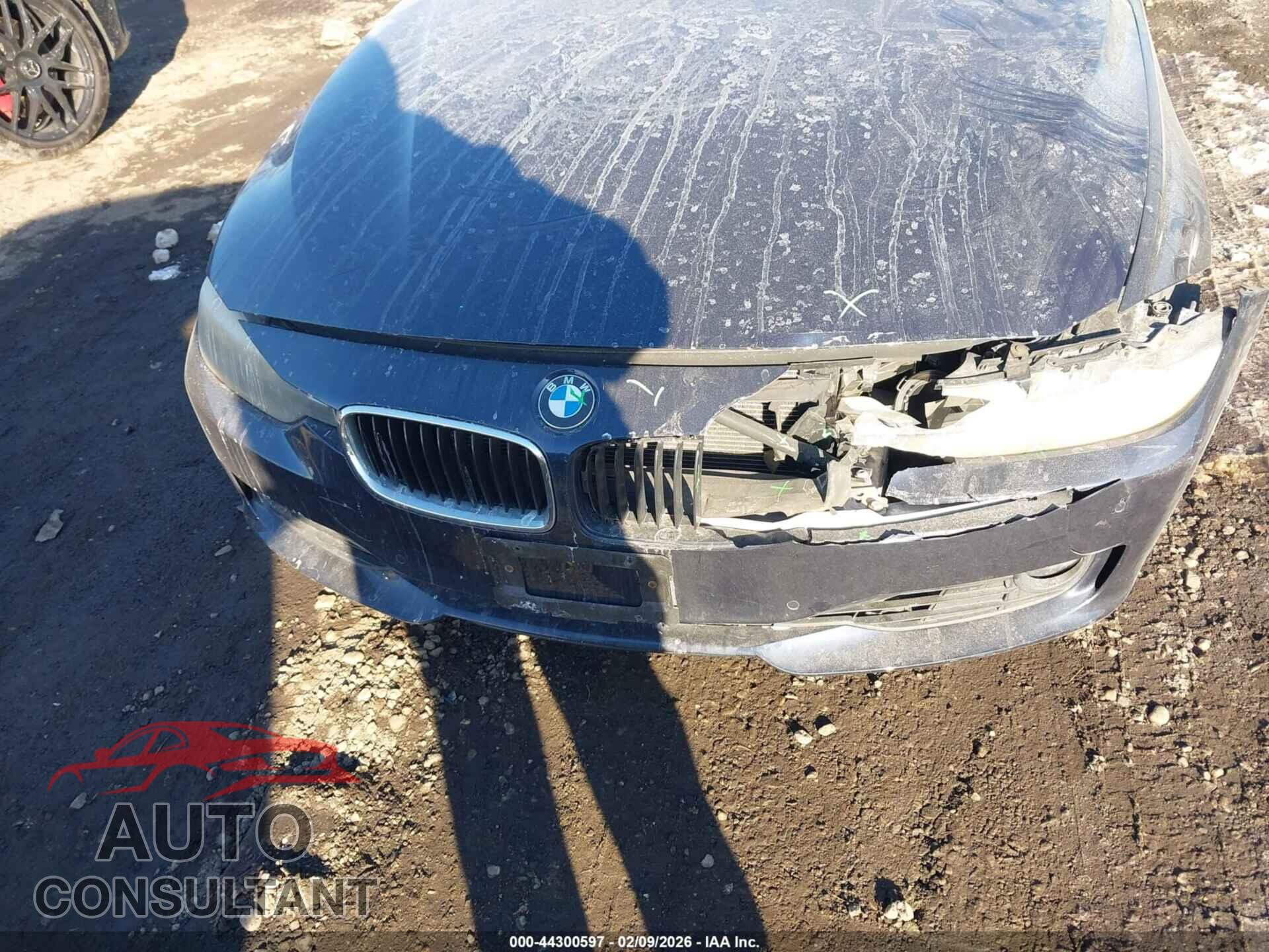 BMW 328I 2013 - WBA3A5C50DF352705