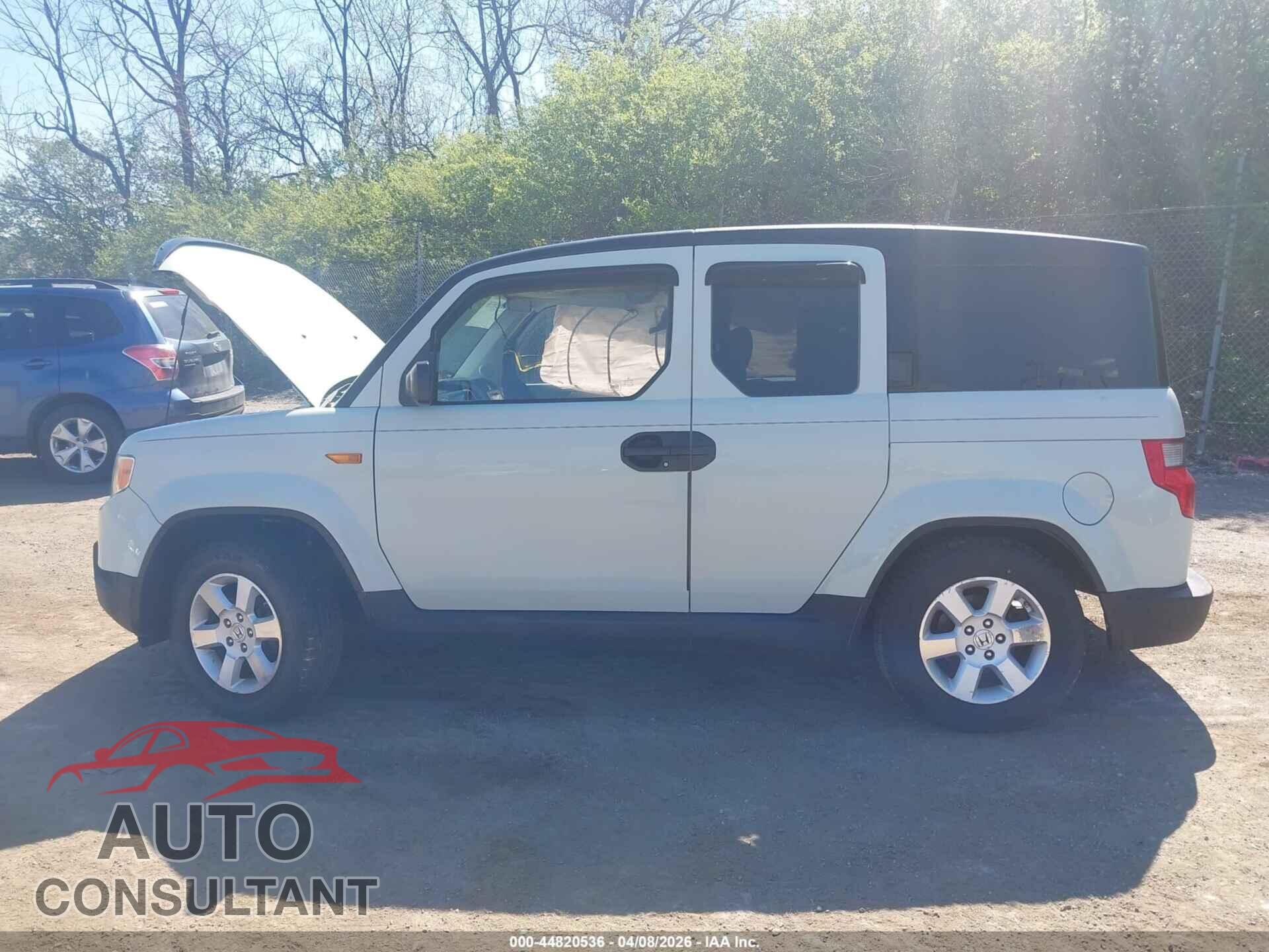 HONDA ELEMENT 2010 - 5J6YH2H79AL000954