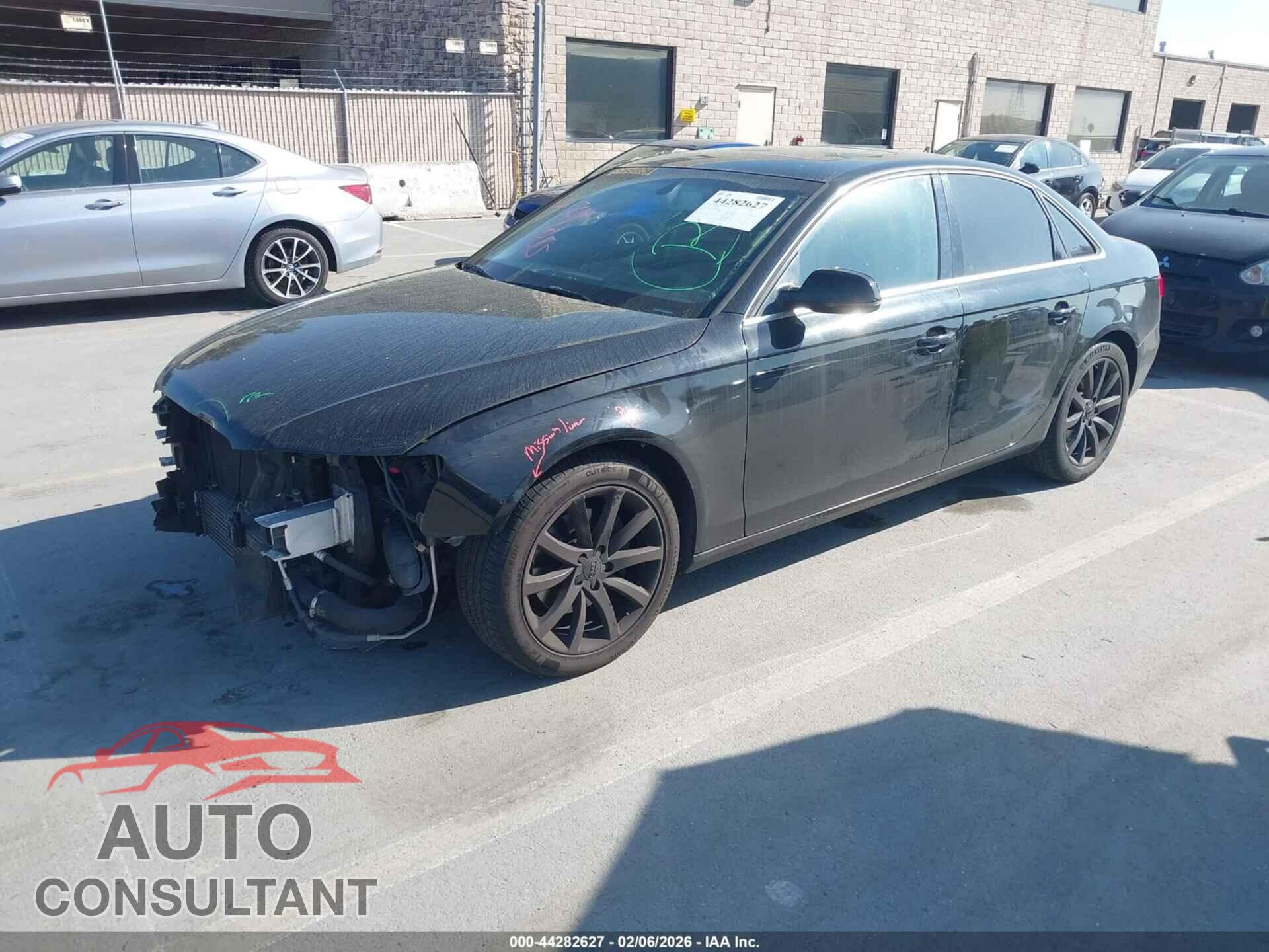 AUDI A4 2013 - WAUFFAFL0DN003129