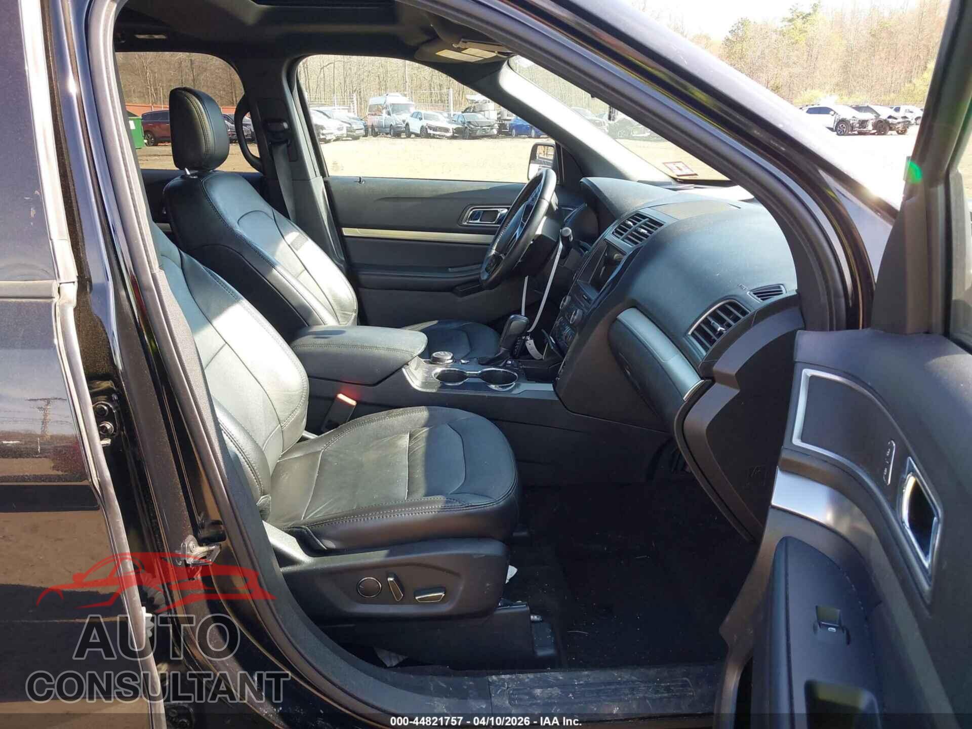 FORD EXPLORER 2018 - 1FM5K8D84JGB73507