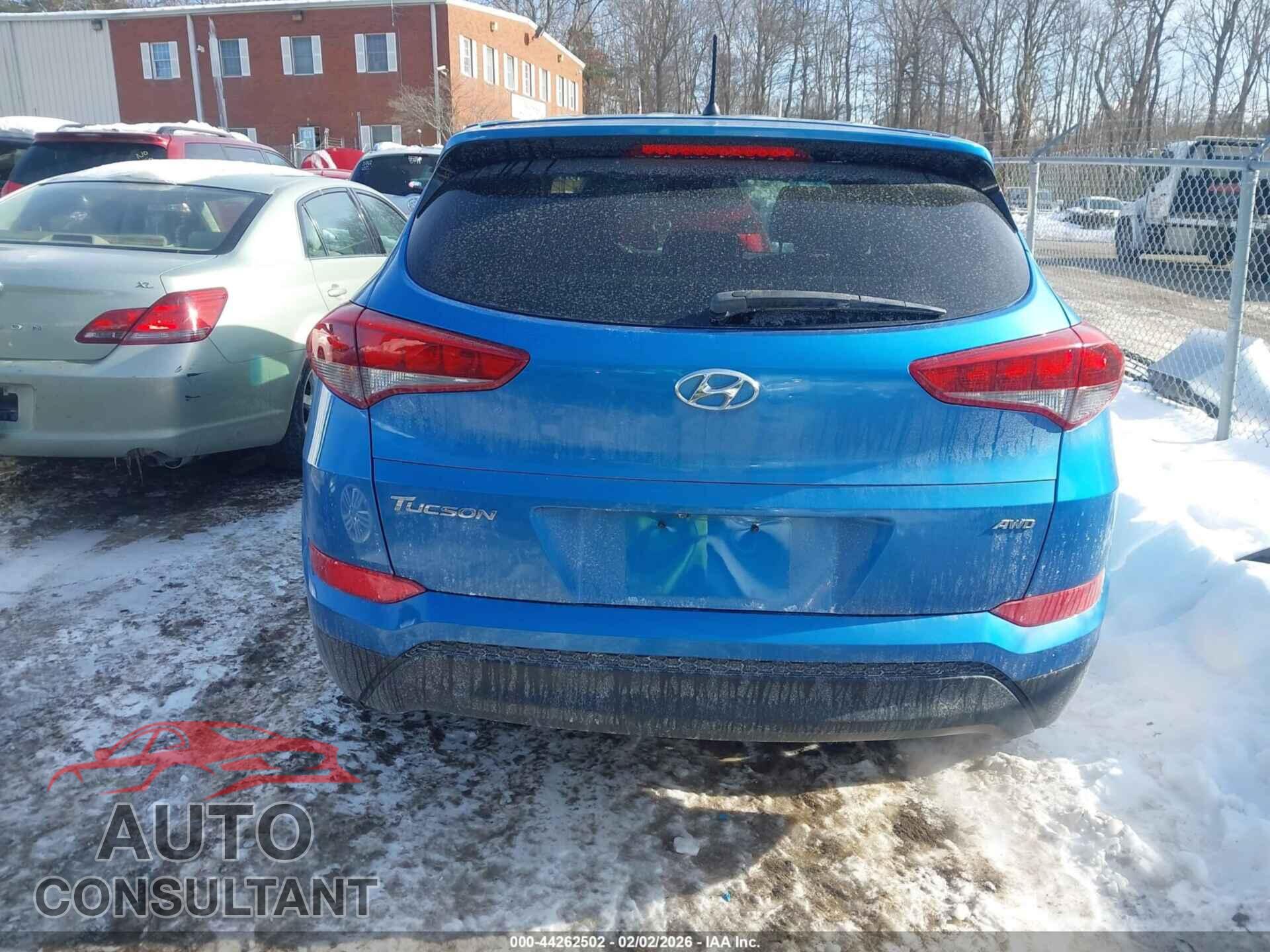 HYUNDAI TUCSON 2018 - KM8J2CA48JU628783