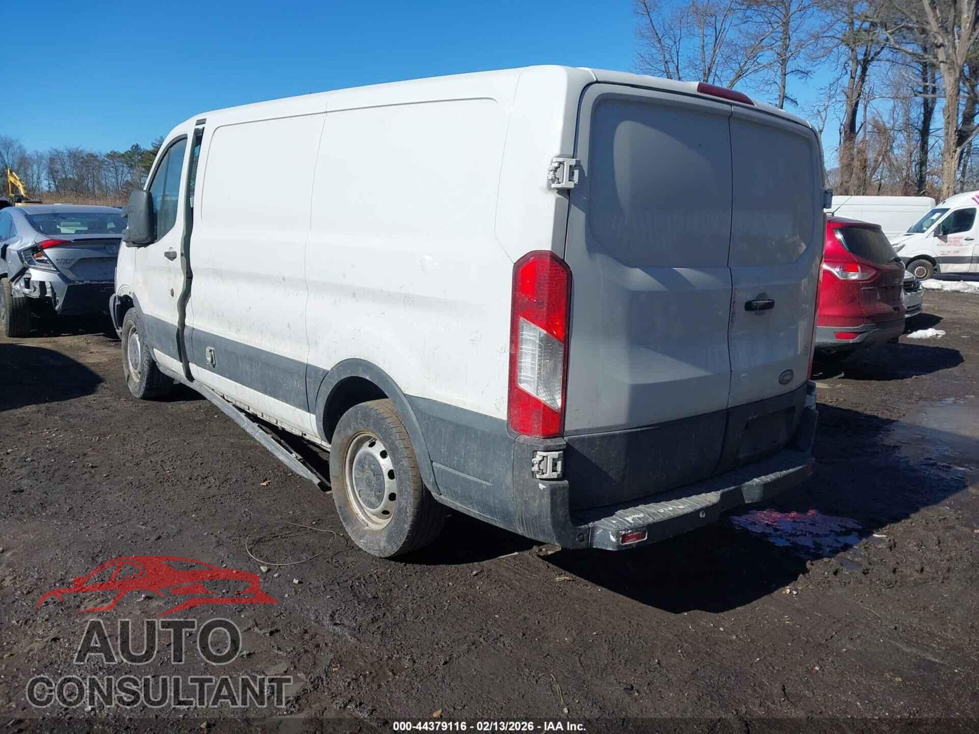 FORD TRANSIT-150 2015 - 1FTNE1ZM4FKA42445
