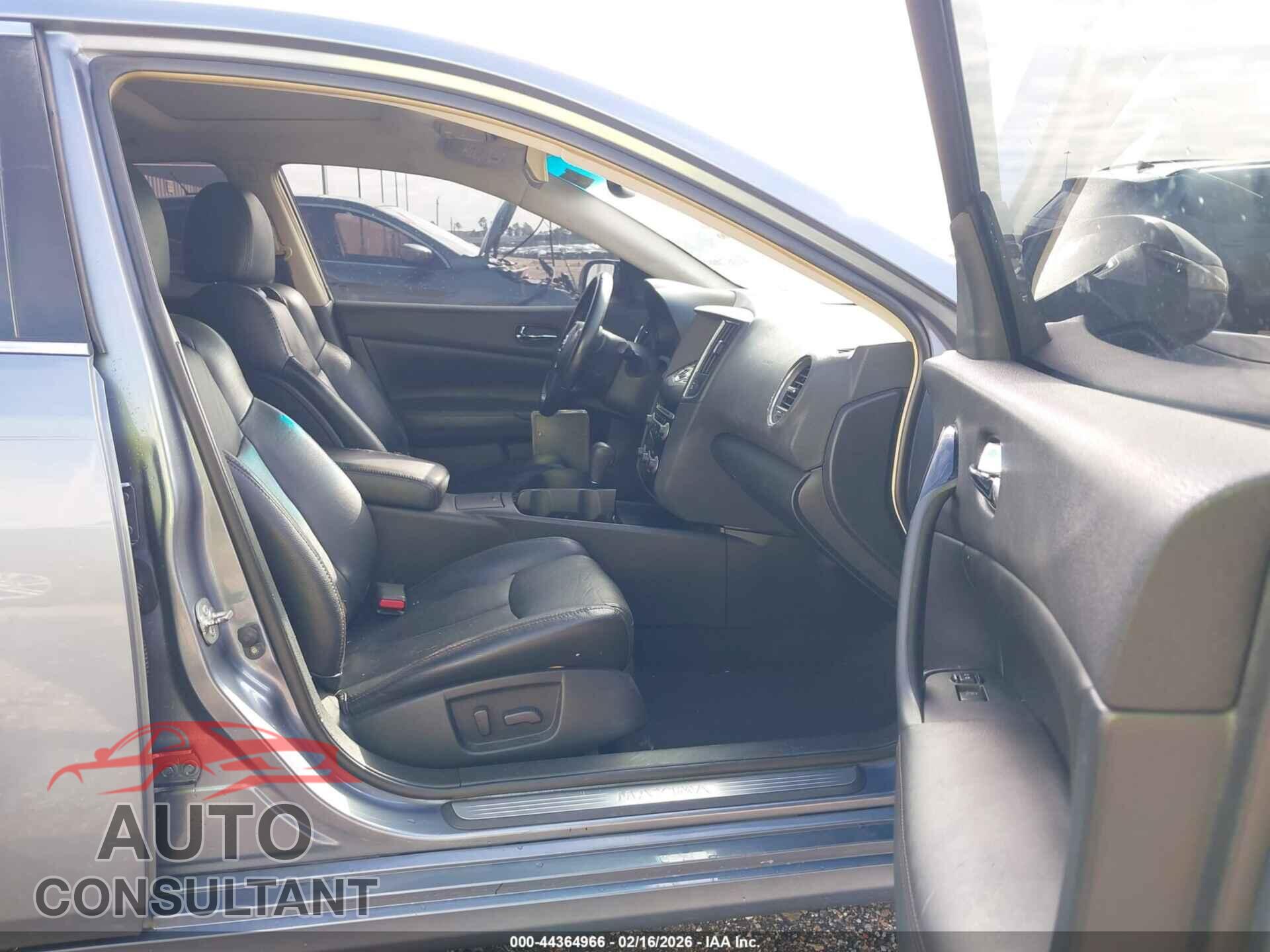 NISSAN MAXIMA 2011 - 1N4AA5AP2BC833980