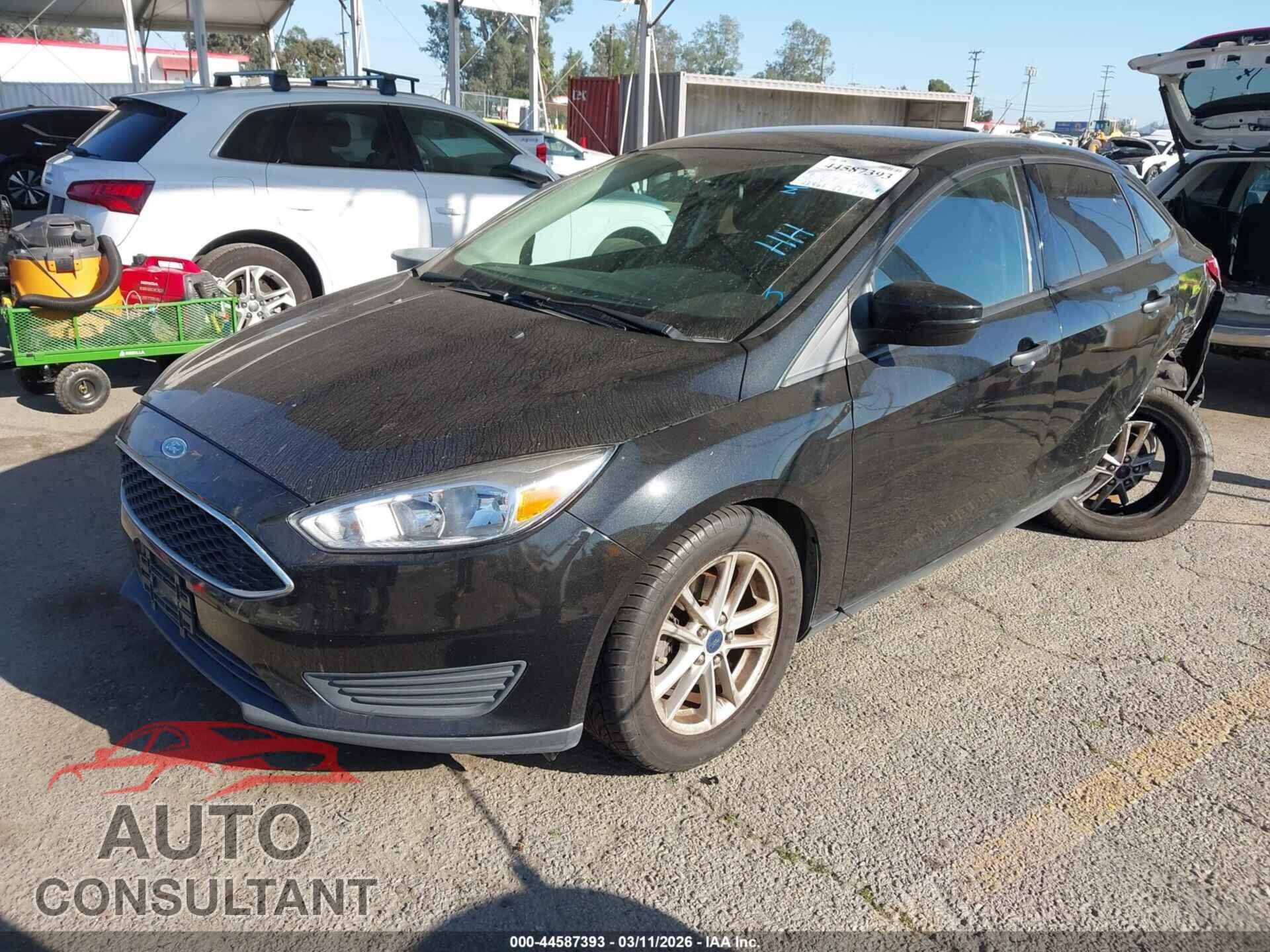 FORD FOCUS 2015 - 1FADP3F28FL320980
