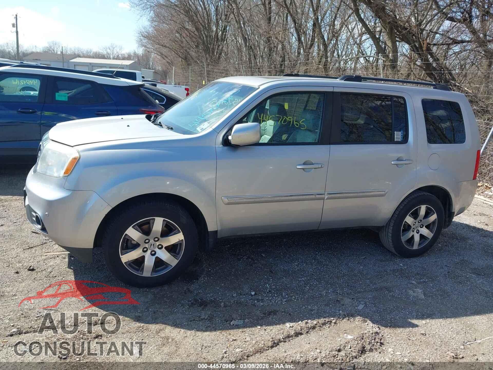 HONDA PILOT 2012 - 5FNYF3H95CB022300