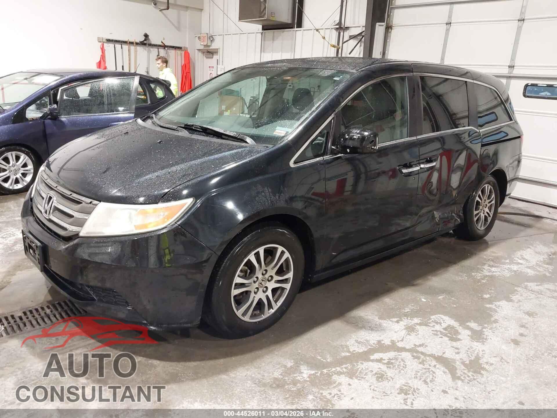 HONDA ODYSSEY 2013 - 5FNRL5H60DB072148