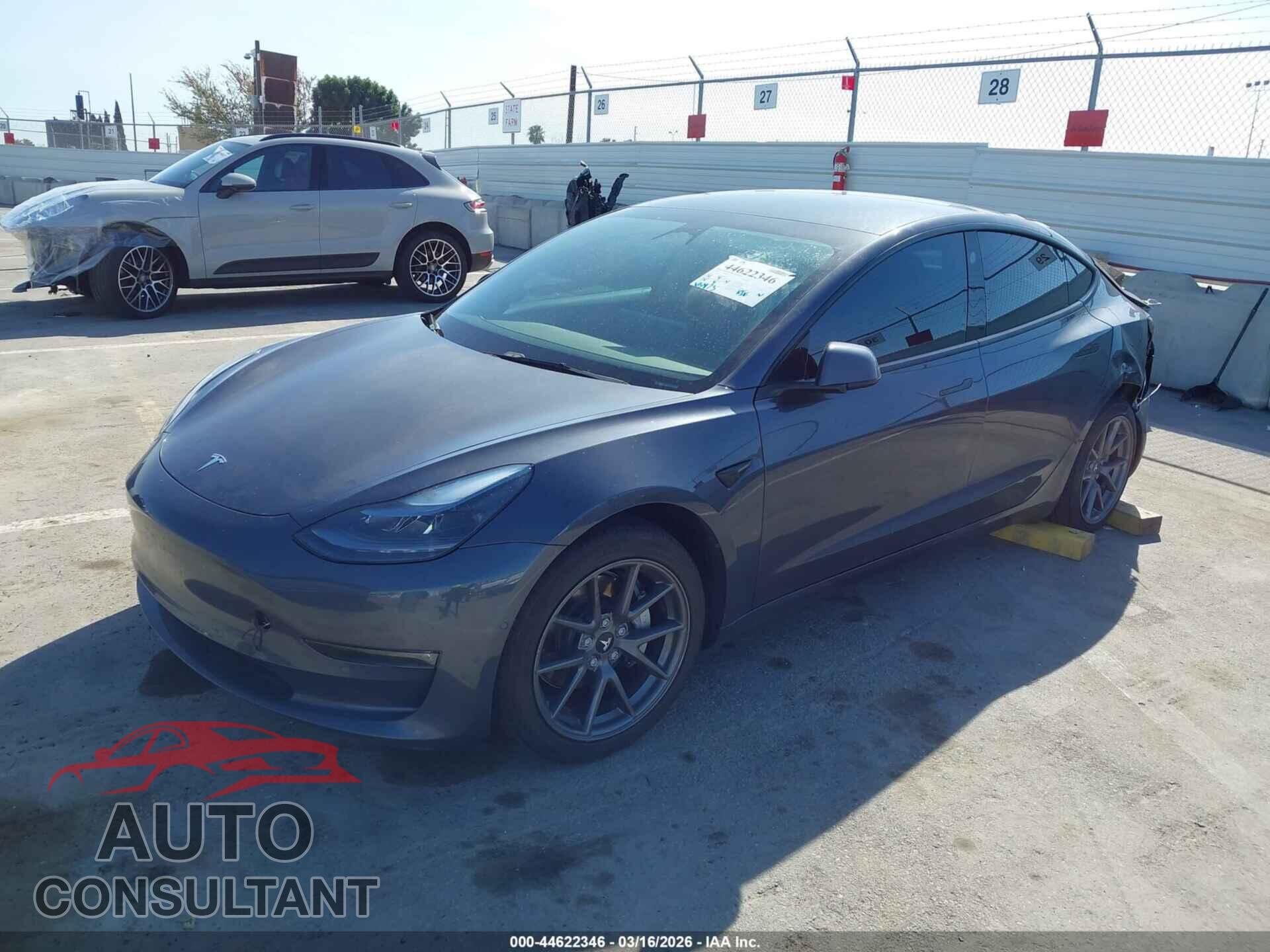TESLA MODEL 3 2022 - 5YJ3E1EA2NF240374