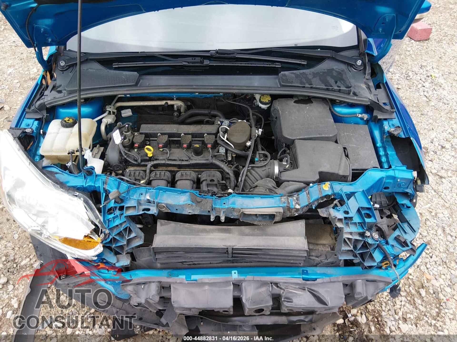 FORD FOCUS 2014 - 1FADP3F25EL447779