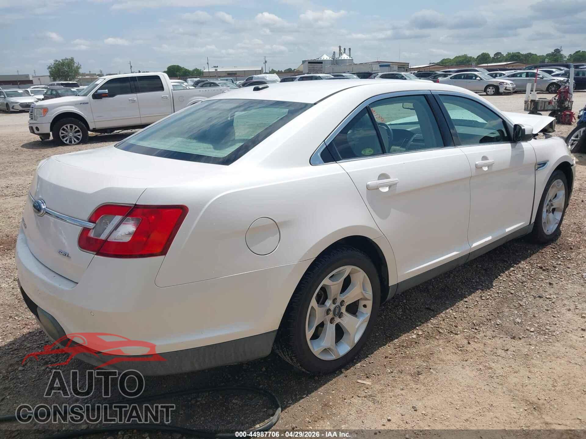 FORD TAURUS 2010 - 1FAHP2EW3AG107372