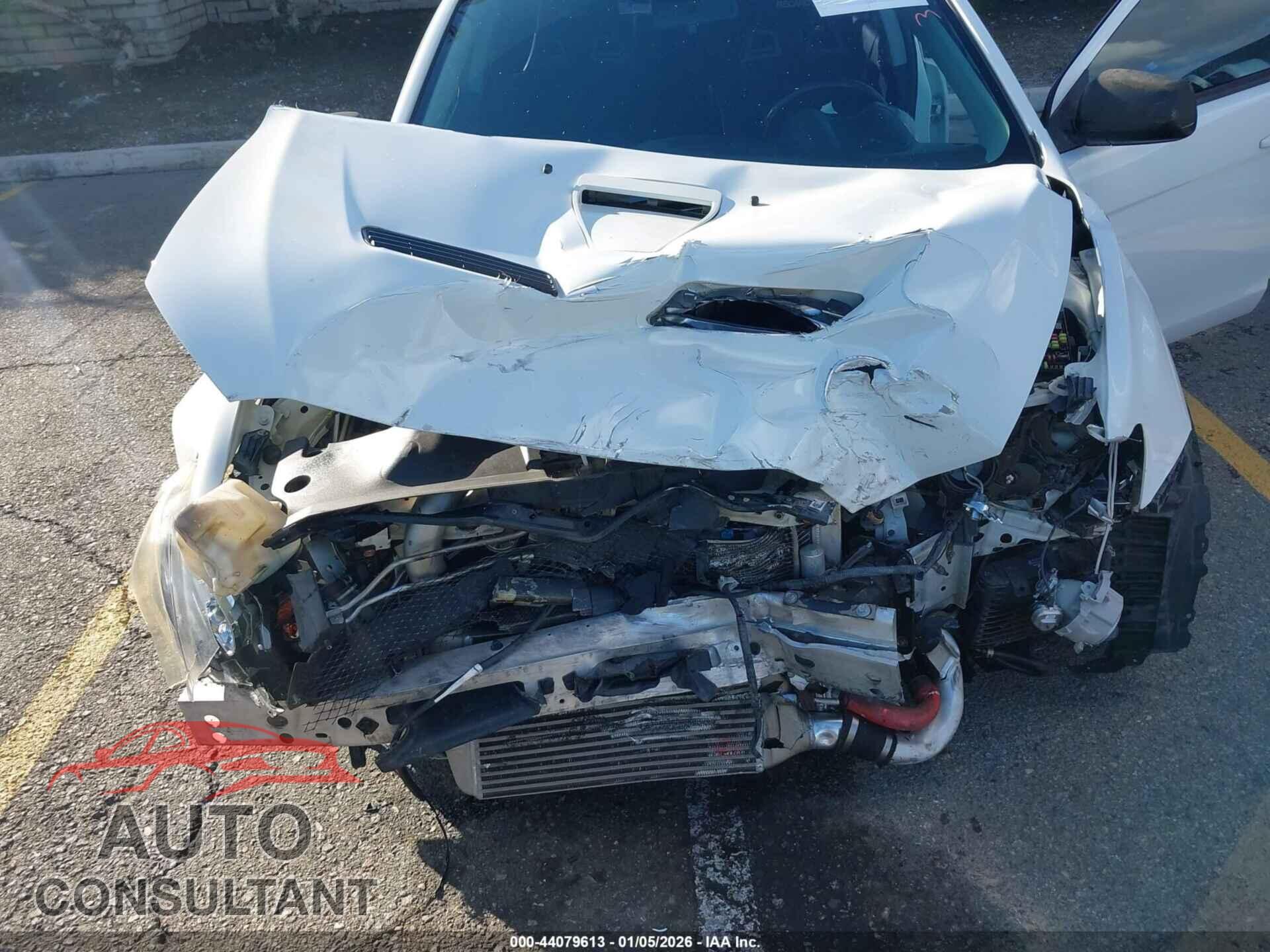MITSUBISHI LANCER EVOLUTION 2011 - JA32W5FVXBU044539