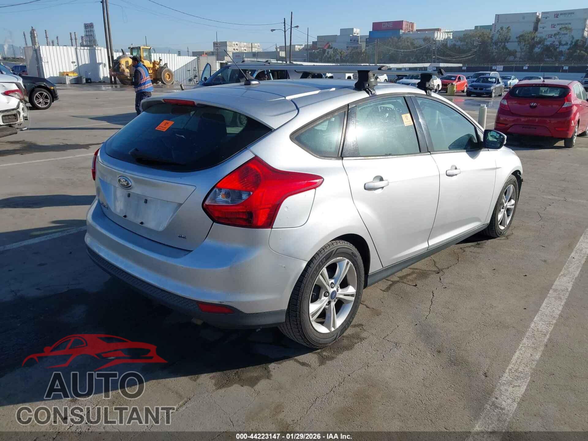 FORD FOCUS 2013 - 1FADP3K26DL340910