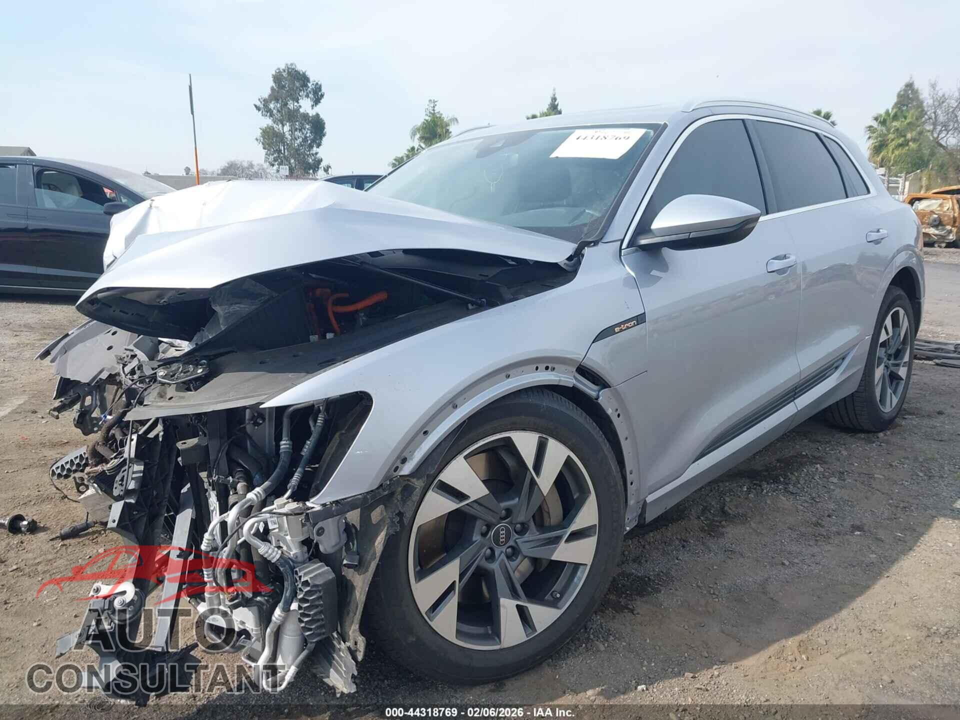 AUDI E-TRON 2022 - WA1AAAGE3NB004672