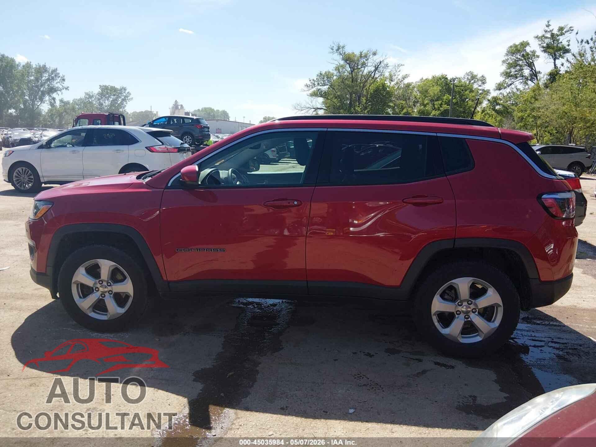 JEEP COMPASS 2018 - 3C4NJDBB2JT111940