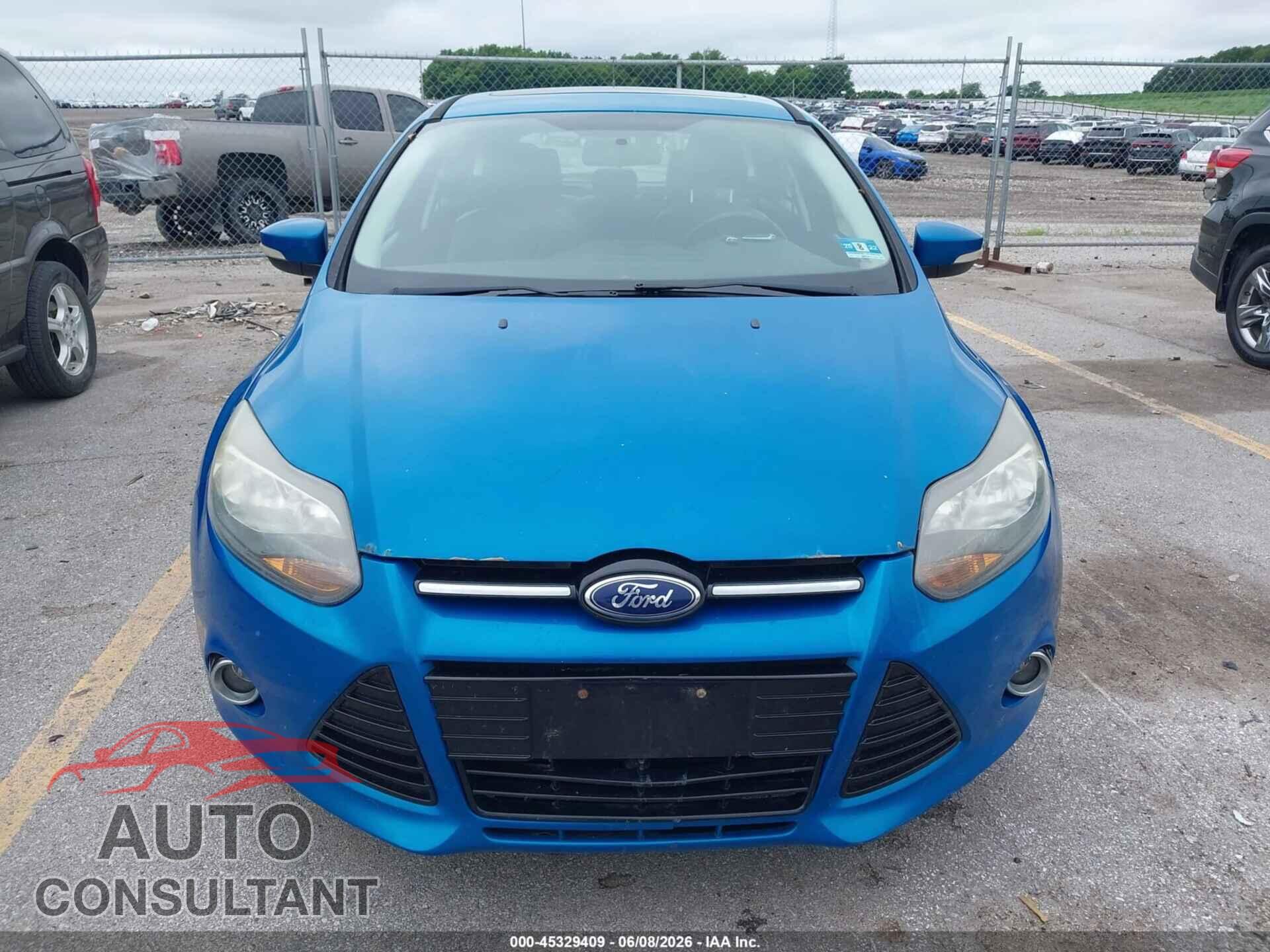 FORD FOCUS 2014 - 1FADP3N21EL102332