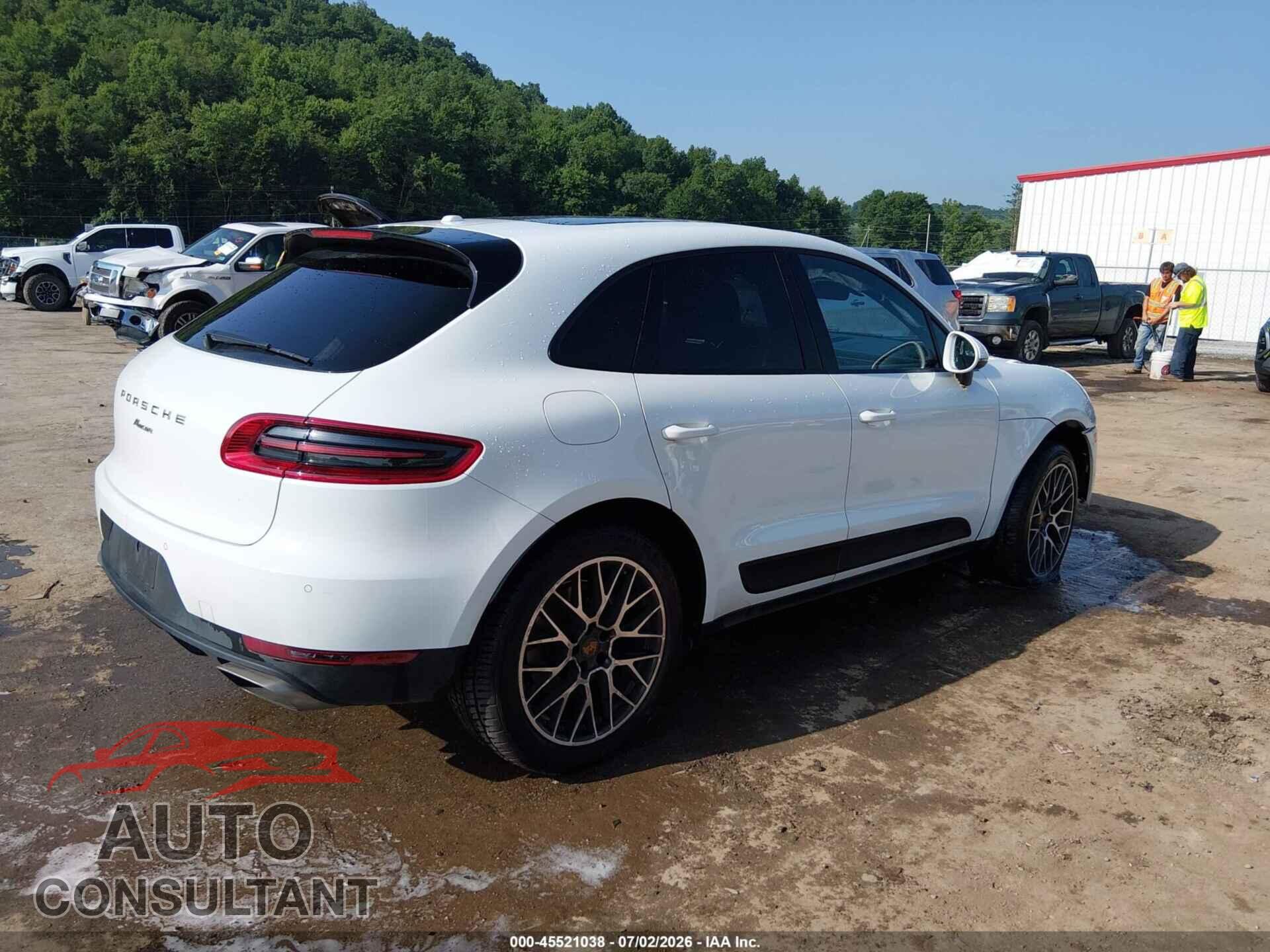 PORSCHE MACAN 2018 - WP1AA2A50JLB11007
