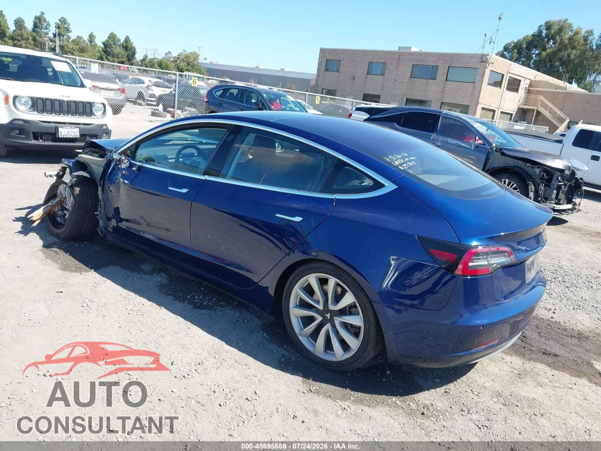 TESLA MODEL 3 2018 - 5YJ3E1EA4JF049159