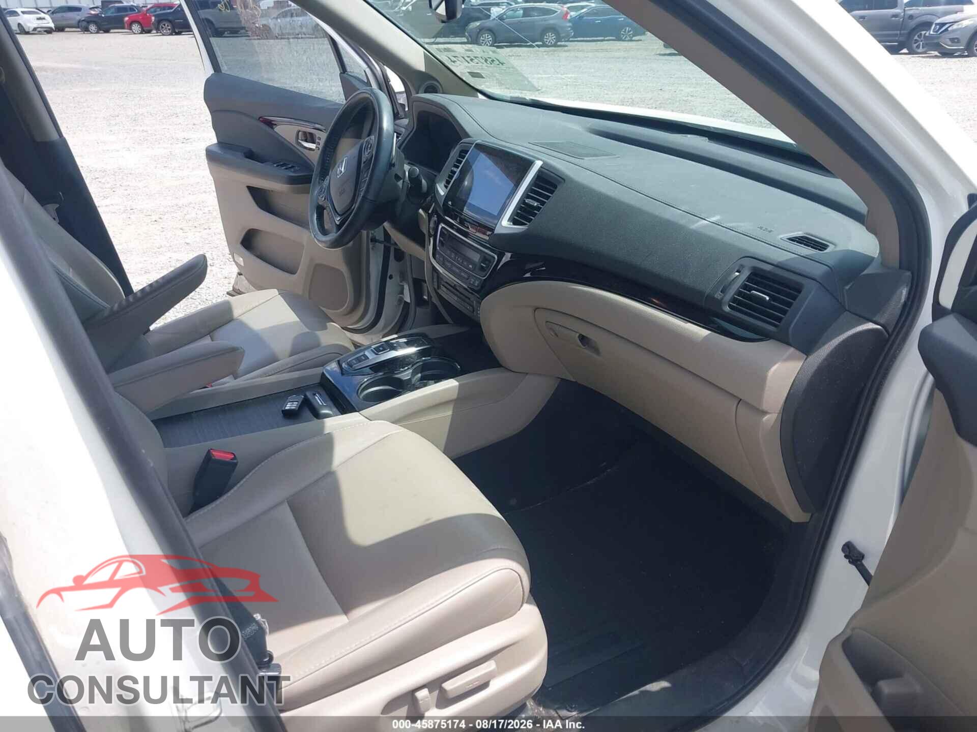 HONDA PILOT 2018 - 5FNYF5H96JB015512