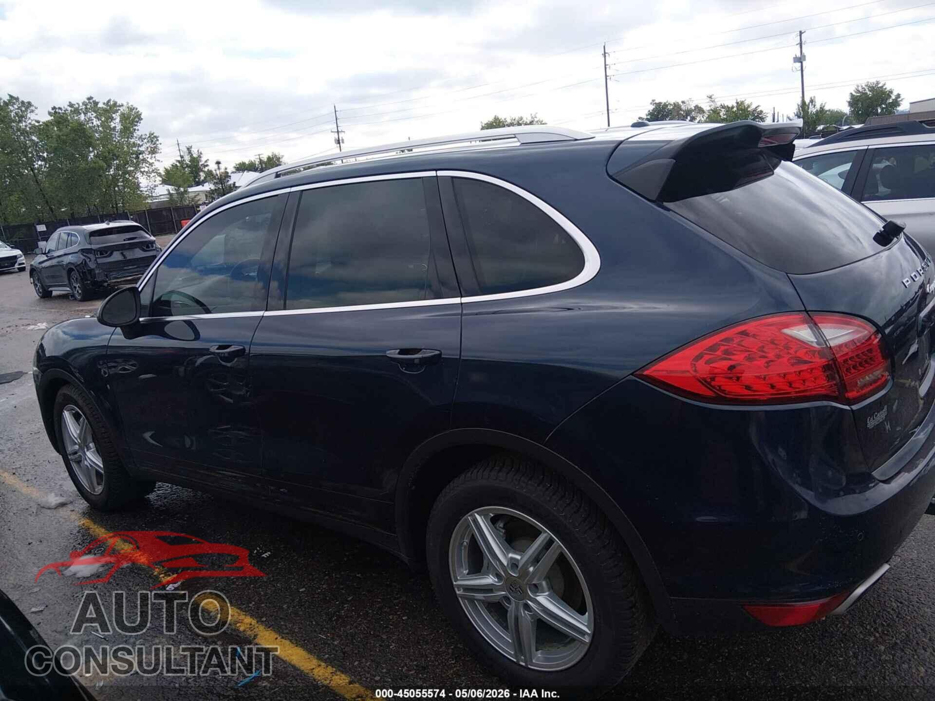 PORSCHE CAYENNE 2014 - WP1AB2A29ELA55786