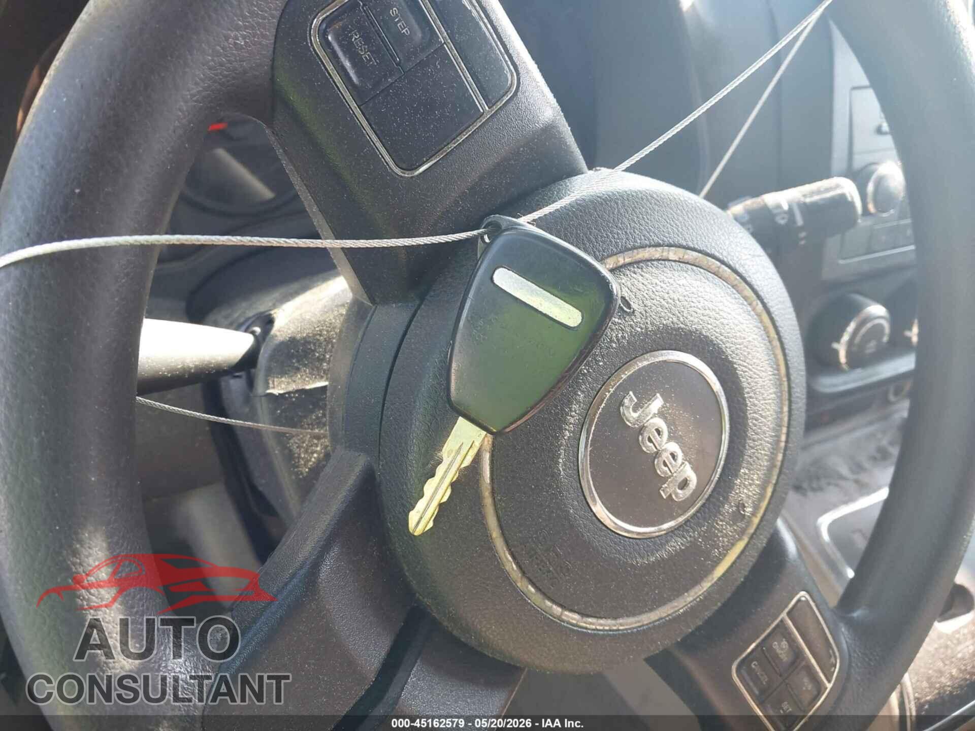 JEEP COMPASS 2011 - 1J4NT1FB2BD165808
