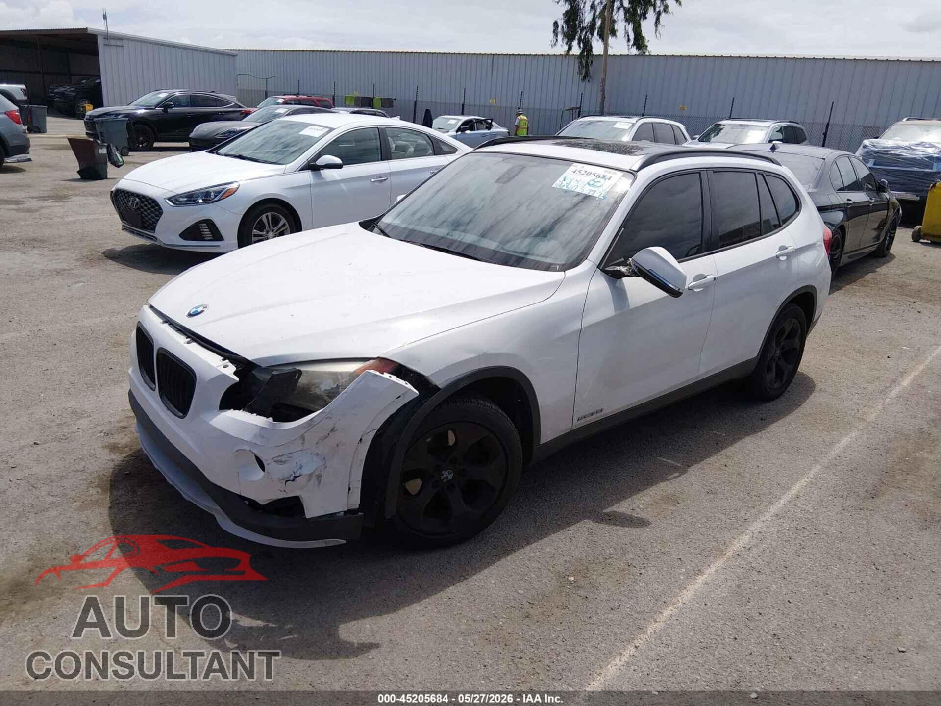BMW X1 2015 - WBAVM1C50FV317325