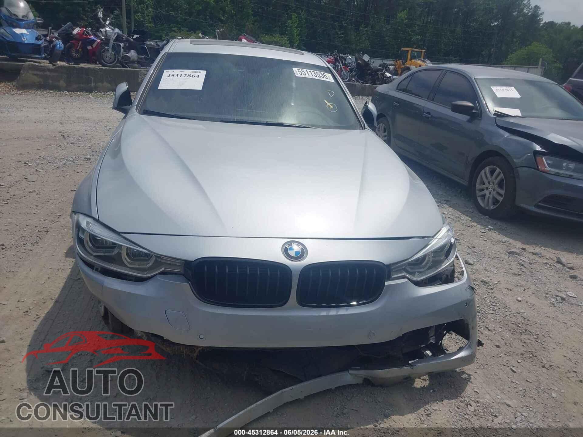 BMW 330E 2018 - WBA8E1C55JA762976