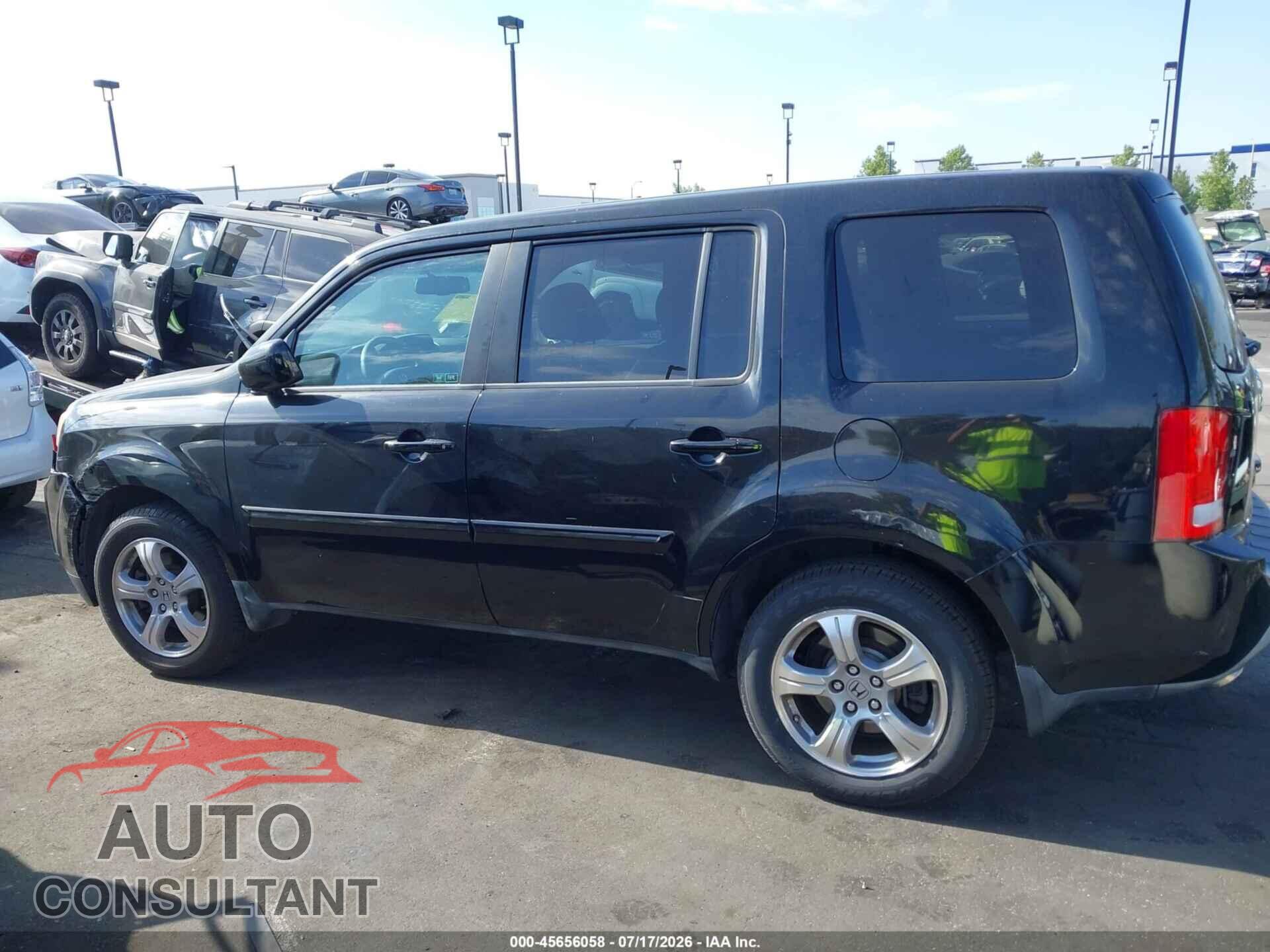 HONDA PILOT 2012 - 5FNYF3H56CB032105
