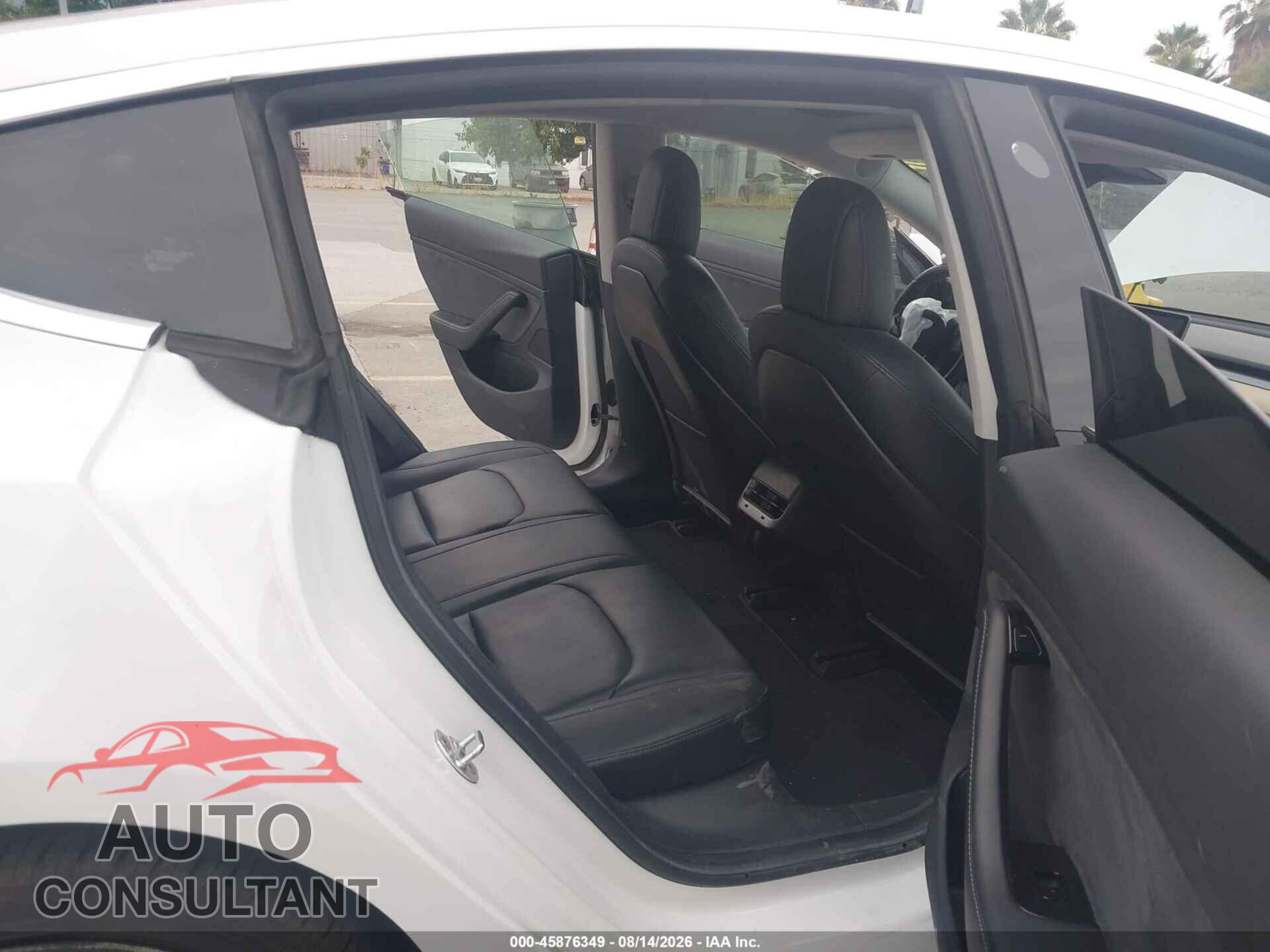 TESLA MODEL 3 2018 - 5YJ3E1EA7JF008332