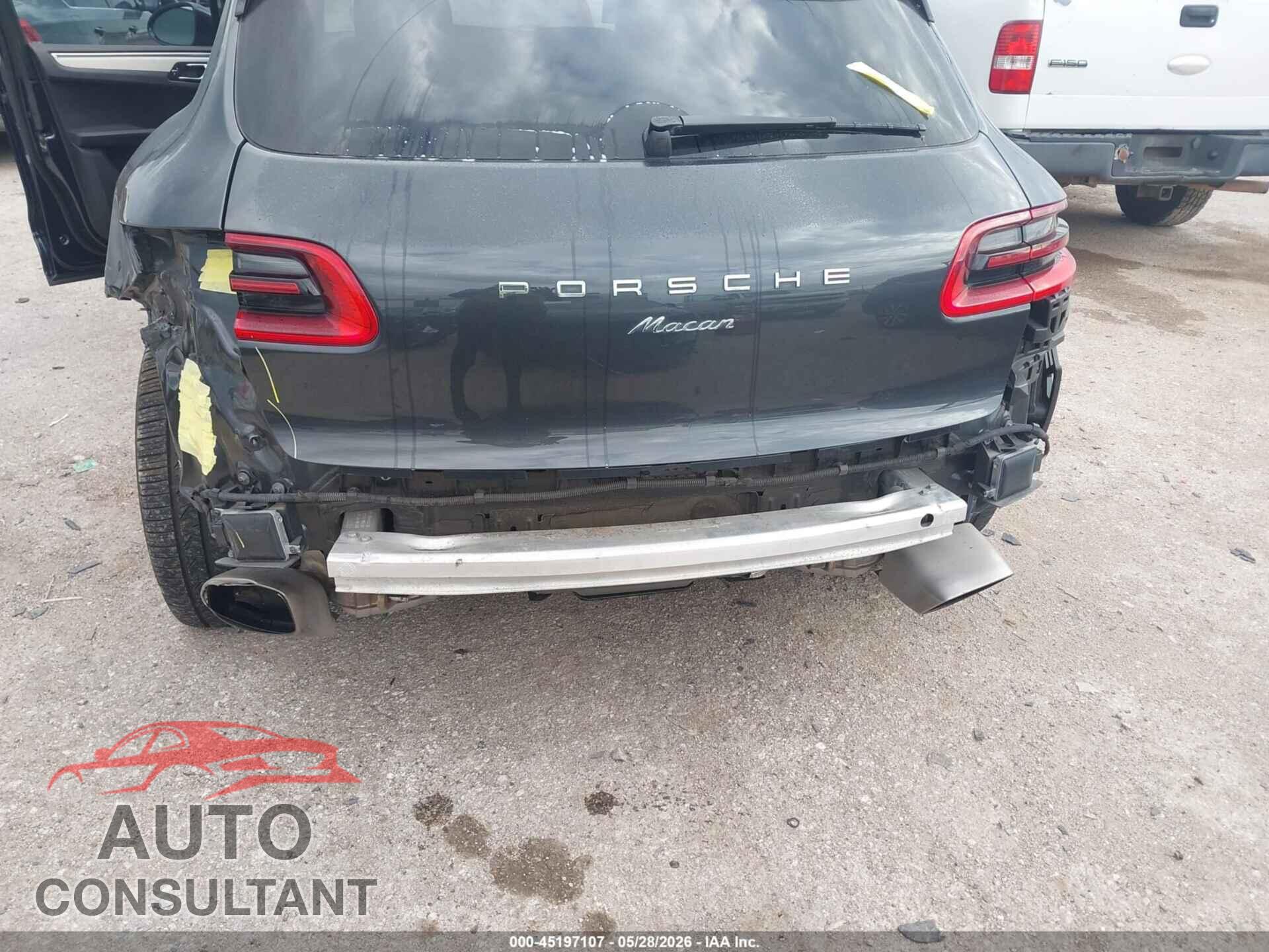 PORSCHE MACAN 2018 - WP1AA2A57JLB07312
