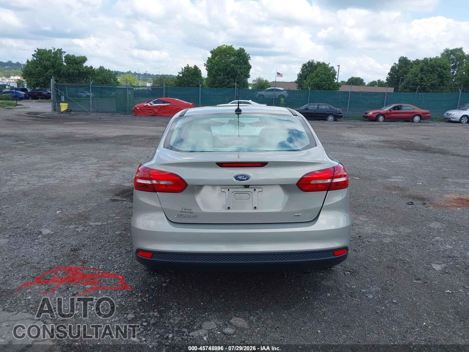 FORD FOCUS 2016 - 1FADP3F21GL210564