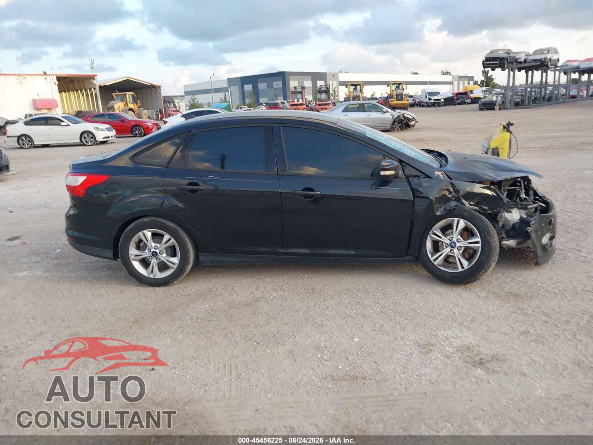 FORD FOCUS 2014 - 1FADP3F29EL212866