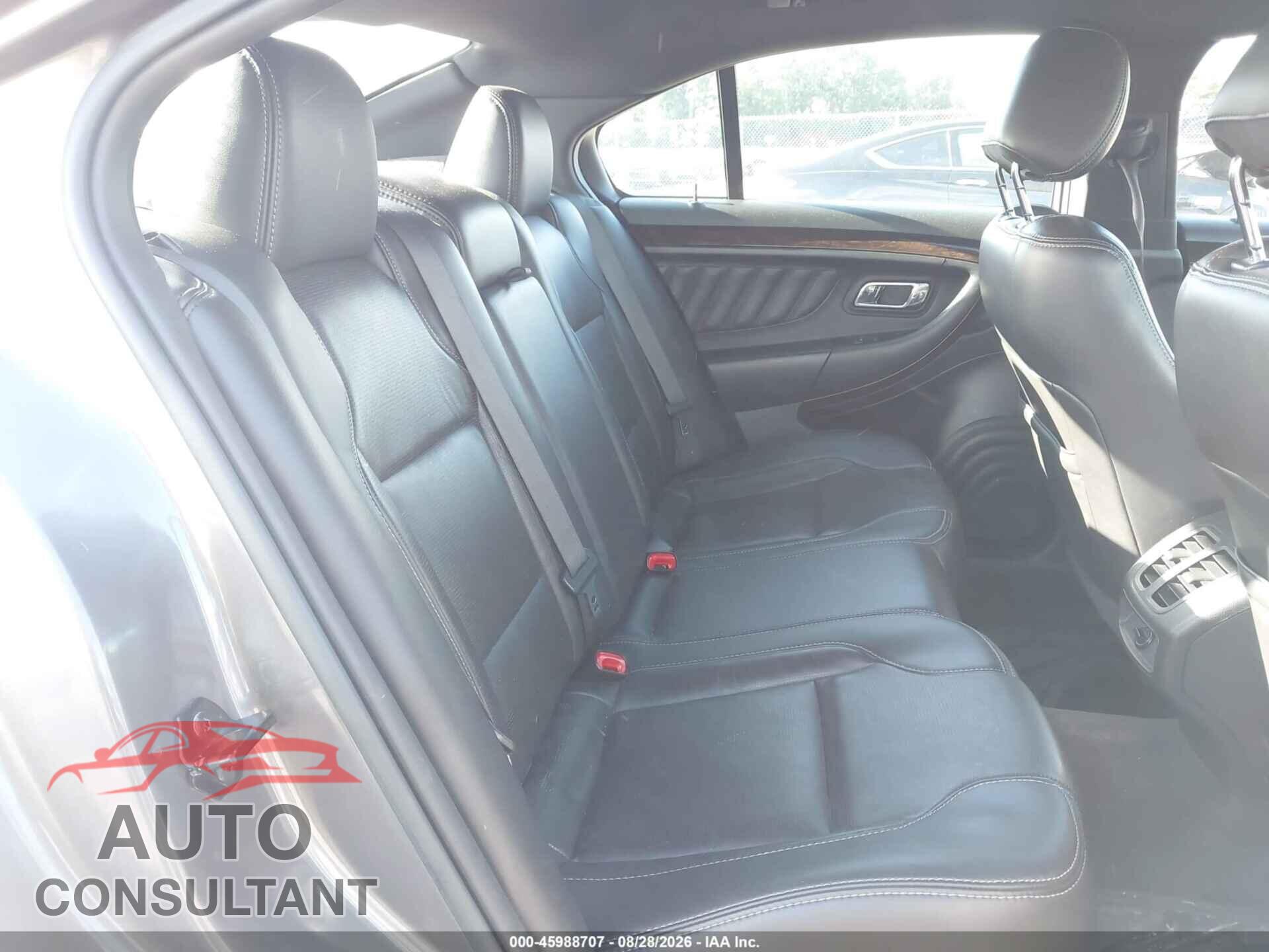 FORD TAURUS 2013 - 1FAHP2F82DG204115
